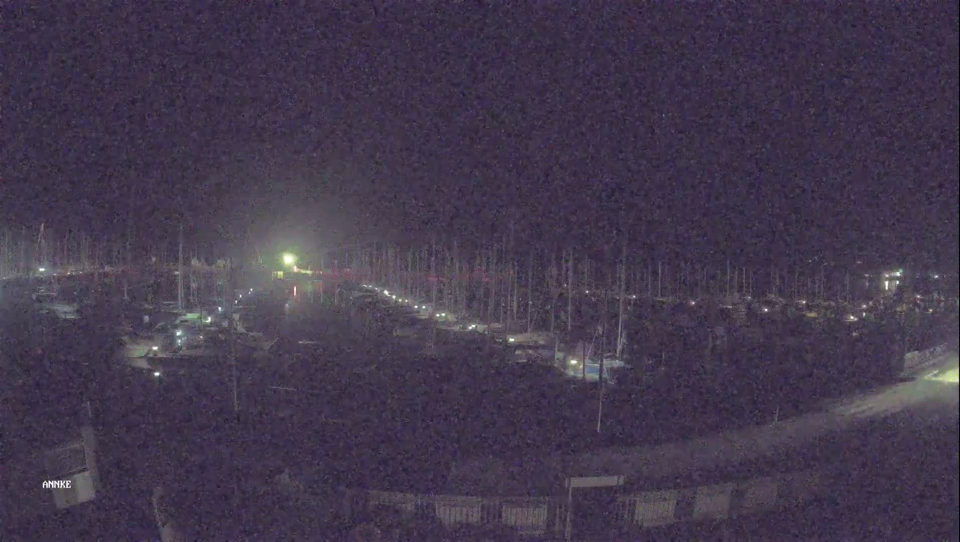 Perros-Guirec, Port de Perros Marine Live Cam - Lannion, Cotes-d'Armor, Bretagne, France