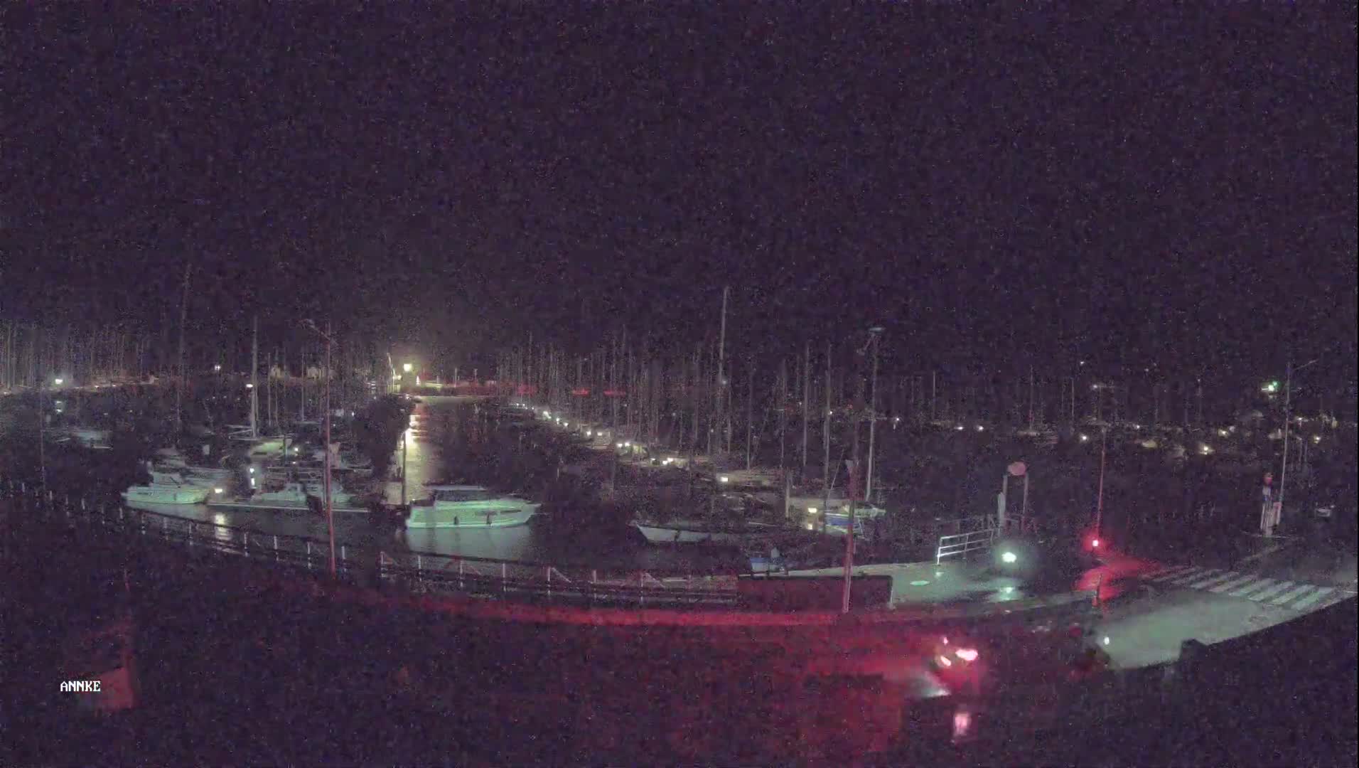 Perros-Guirec, Port de Perros Marine Live Cam - Lannion, Cotes-d'Armor, Bretagne, France