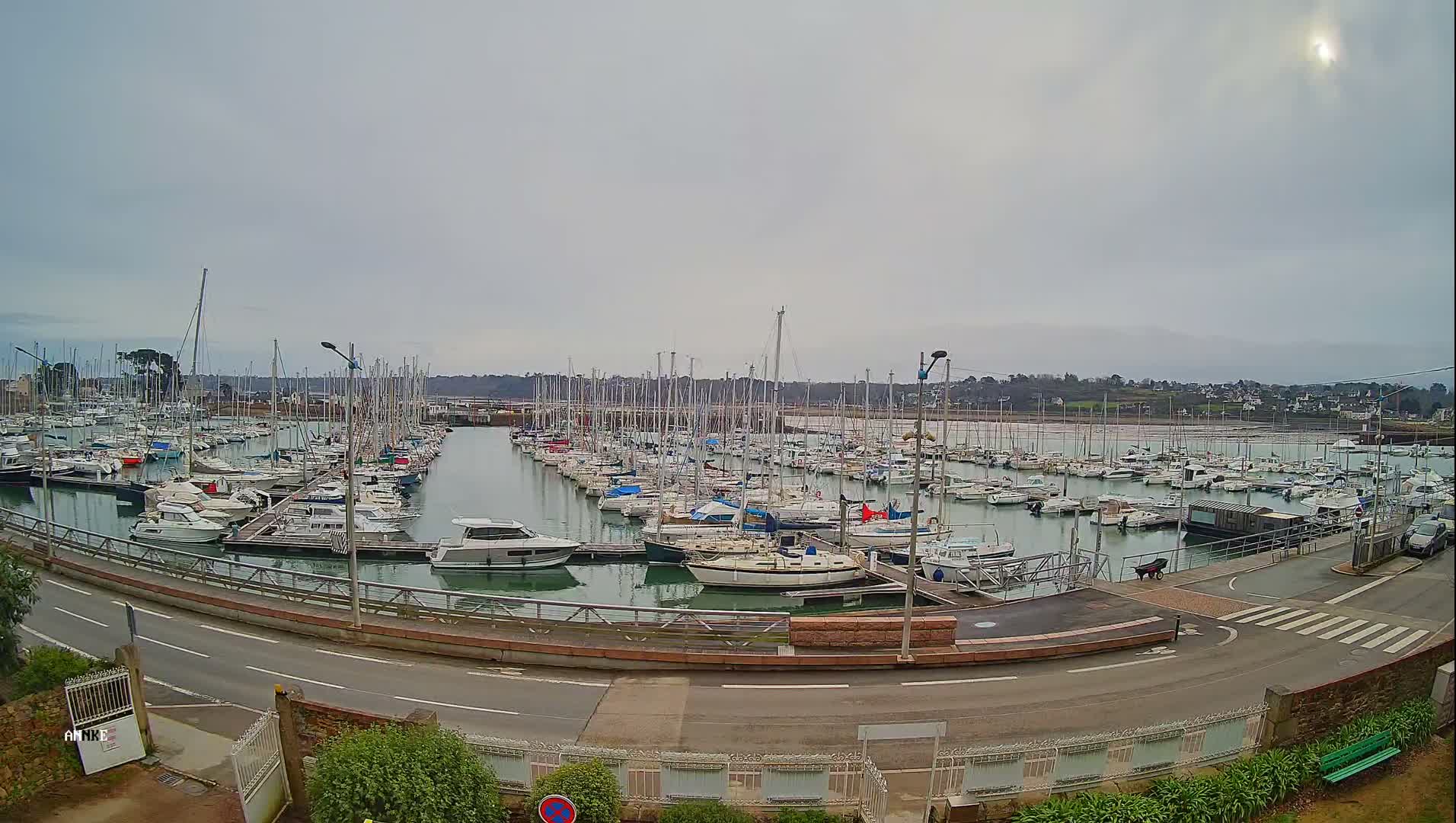 Perros-Guirec, Port de Perros Marine Live Cam - Lannion, Cotes-d'Armor, Bretagne, France