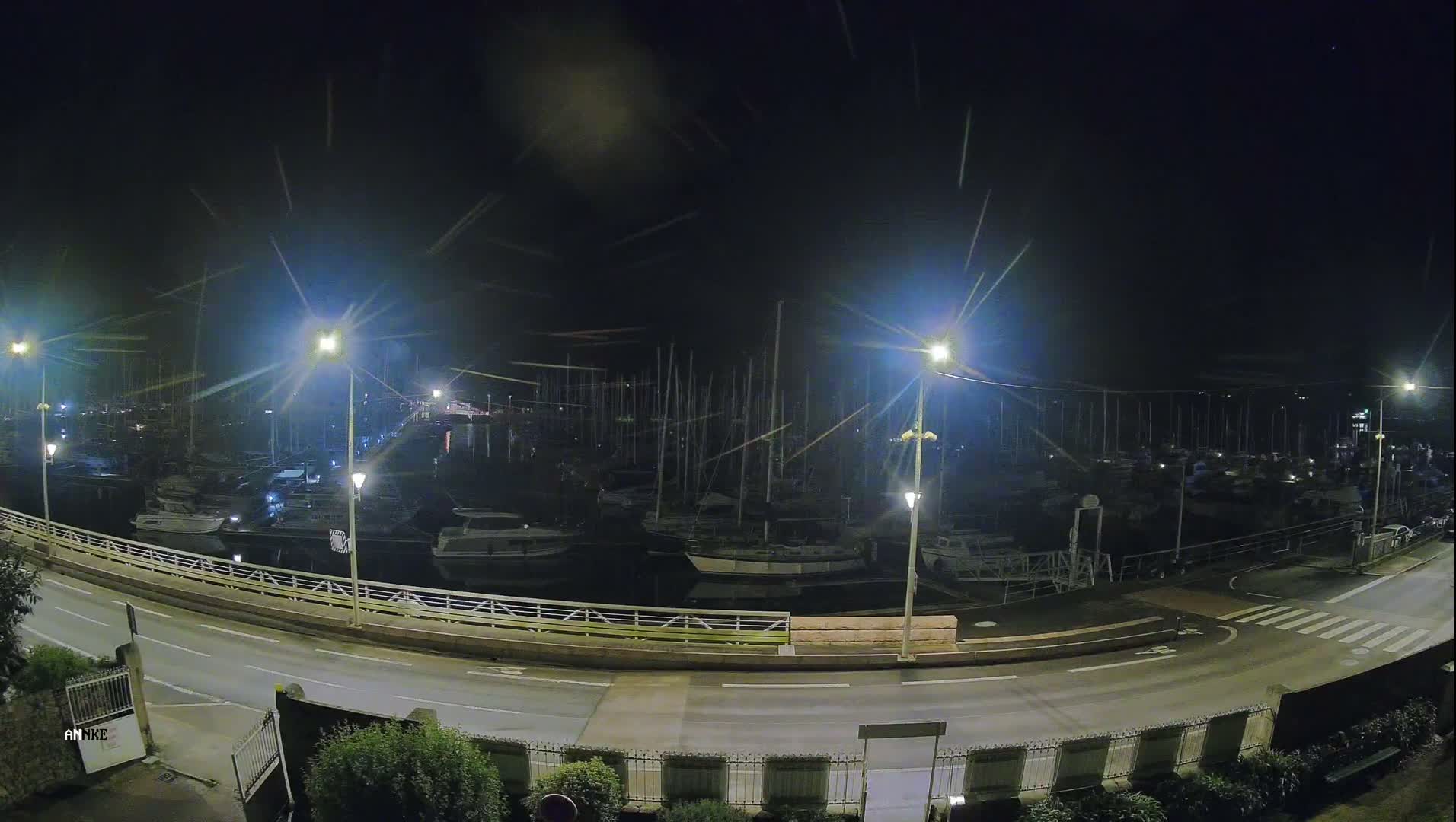 Perros-Guirec, Port de Perros Marine Live Cam - Lannion, Cotes-d'Armor, Bretagne, France