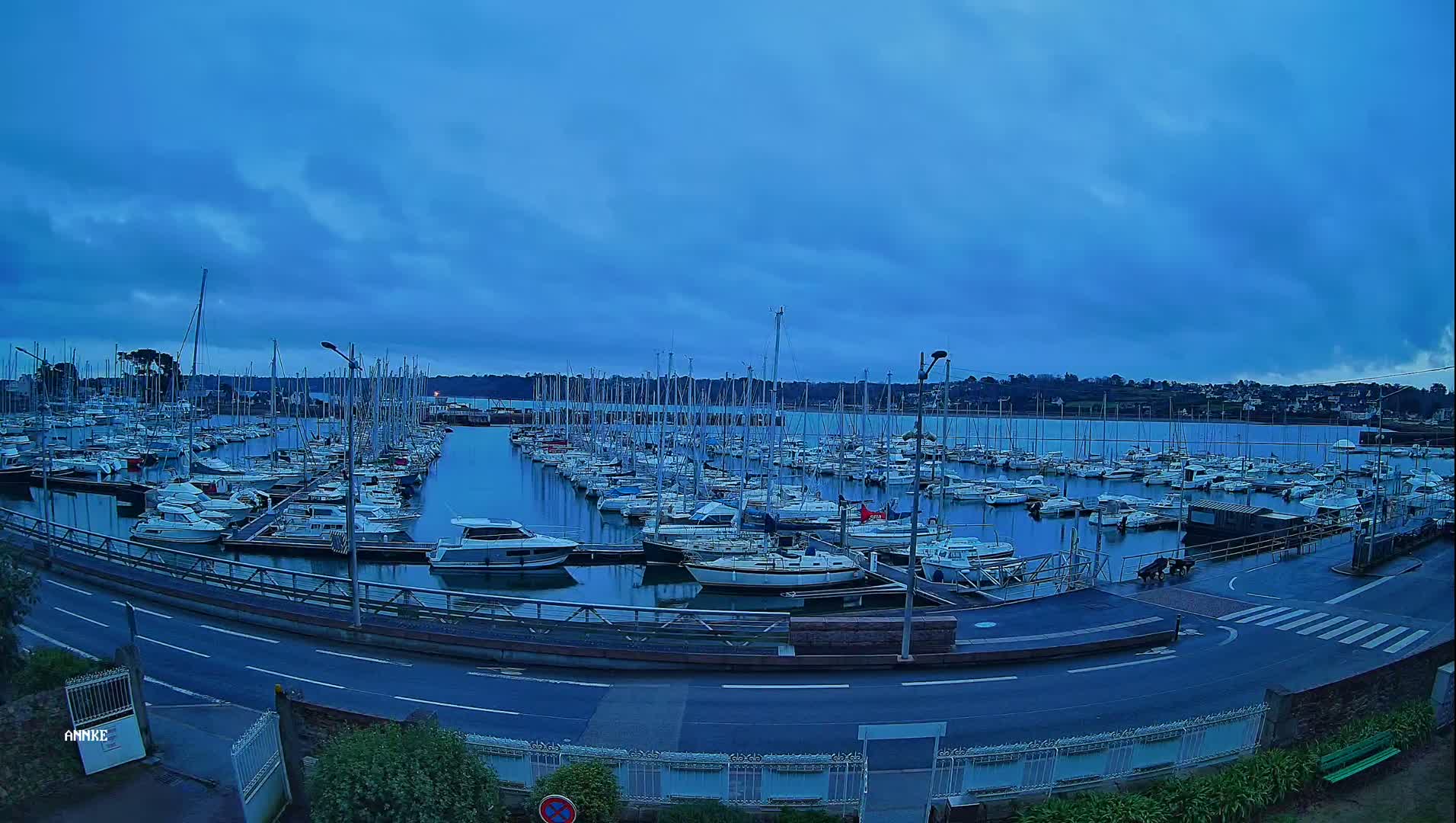 Perros-Guirec, Port de Perros Marine Live Cam - Lannion, Cotes-d'Armor, Bretagne, France