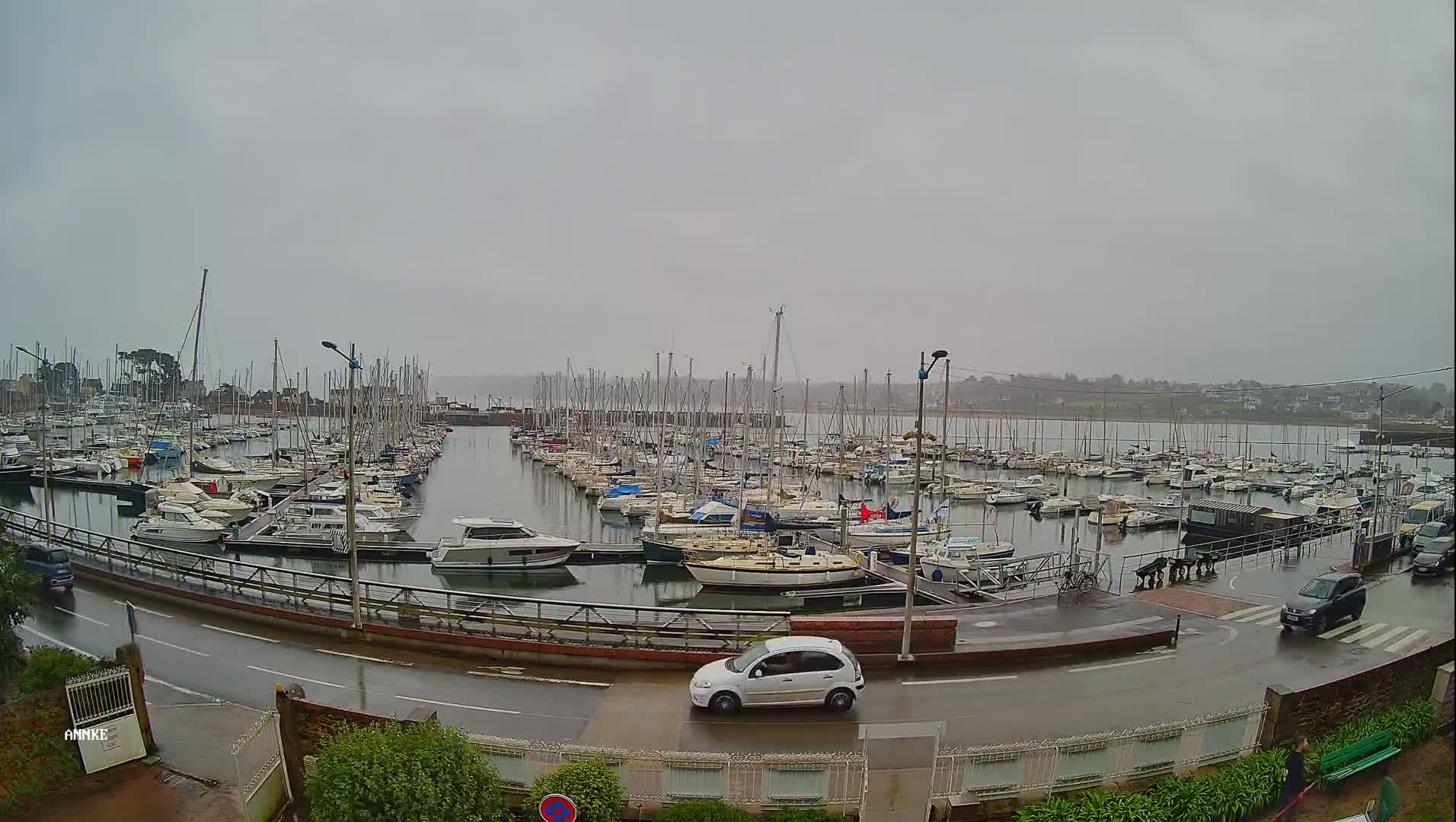 Perros-Guirec, Port de Perros Marine Live Cam - Lannion, Cotes-d'Armor, Bretagne, France