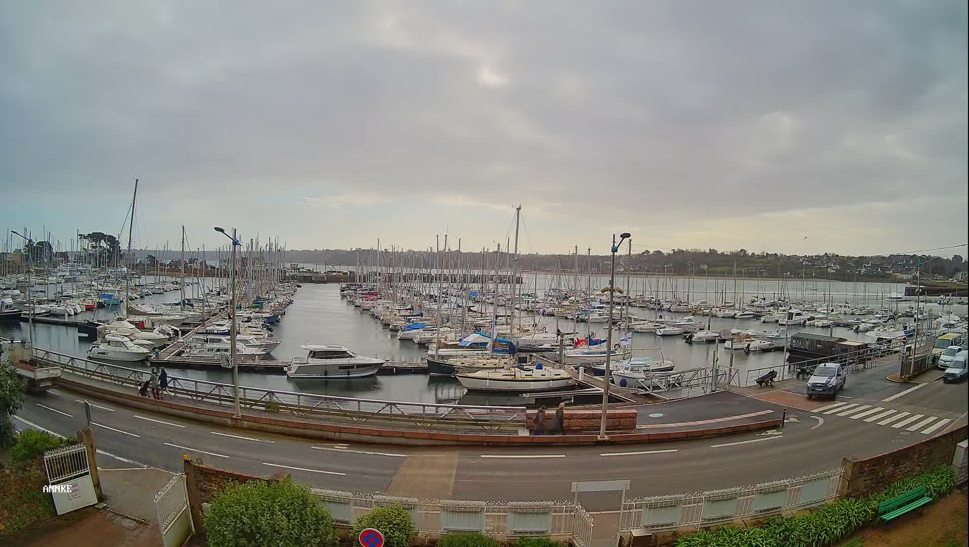Perros-Guirec, Port de Perros Marine Live Cam - Lannion, Cotes-d'Armor, Bretagne, France