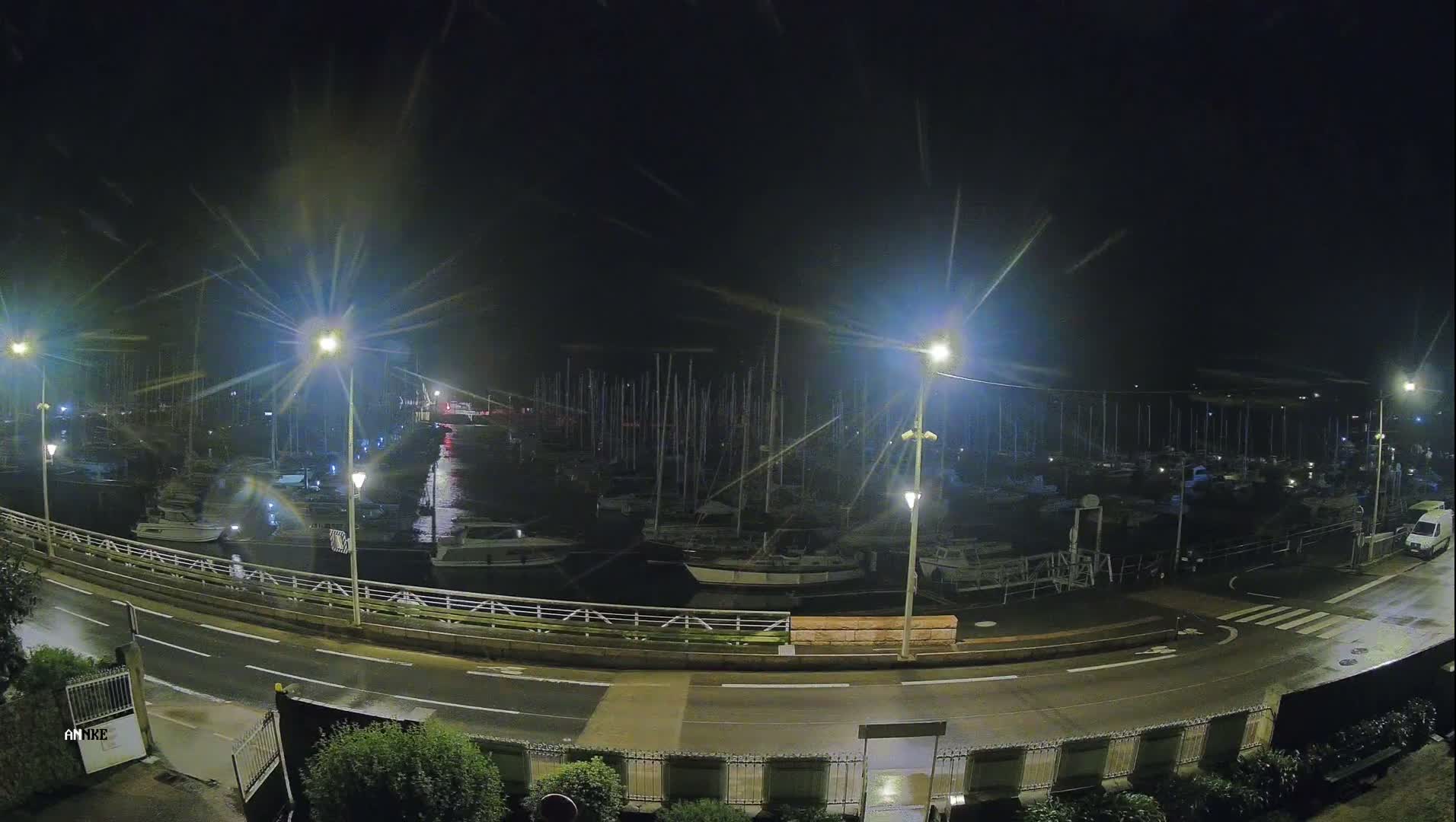 Perros-Guirec, Port de Perros Marine Live Cam - Lannion, Cotes-d'Armor, Bretagne, France