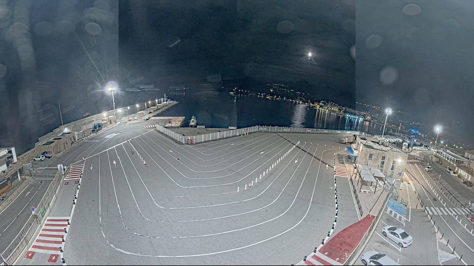 Port de l'Ile Rousse Port Live Cam - Calvi, Haute-Corse, Corse, France