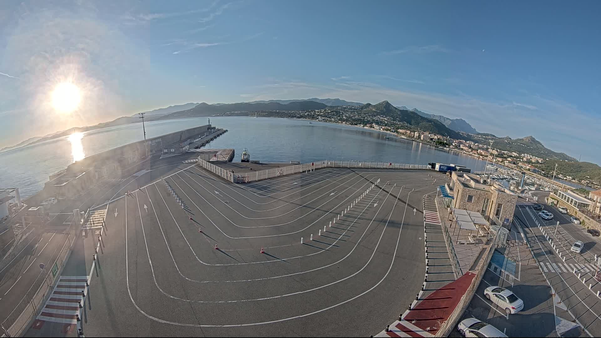 Port de l'Ile Rousse Port Live Cam - Calvi, Haute-Corse, Corse, France