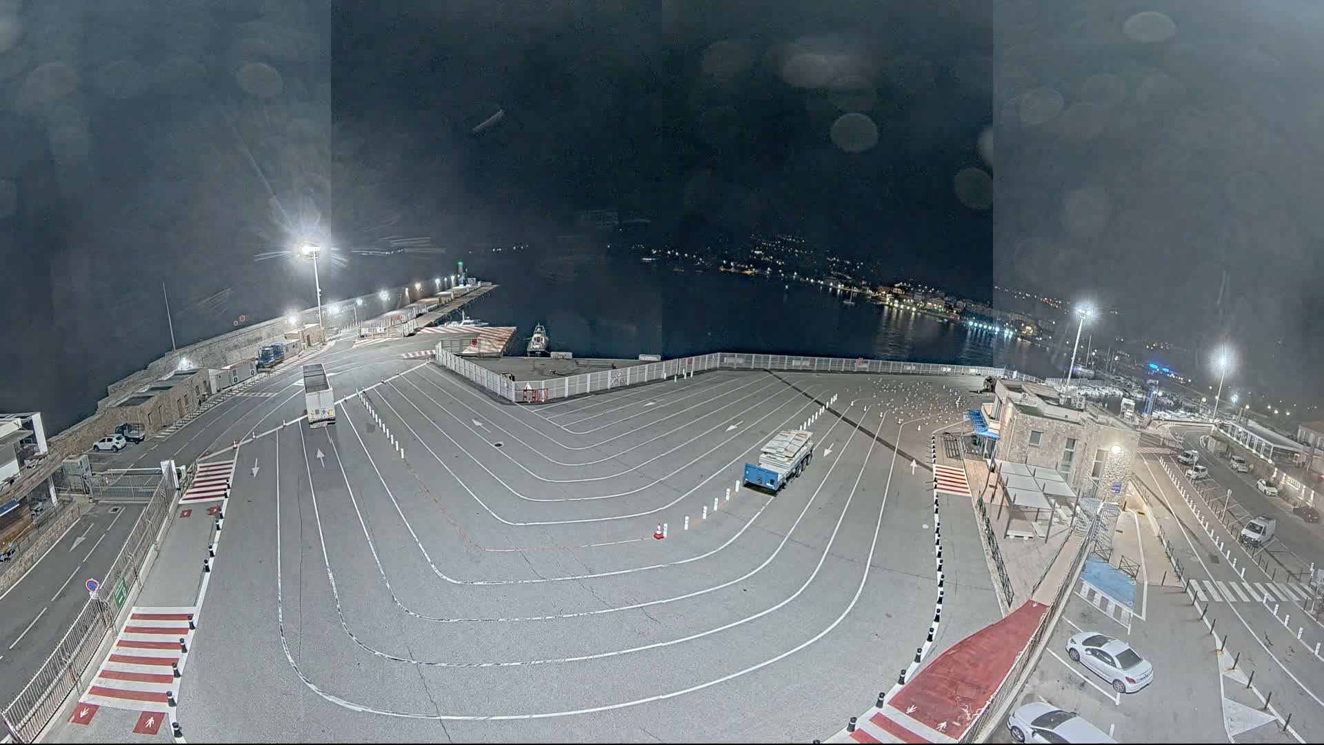 Port de l'Ile Rousse Port Live Cam - Calvi, Haute-Corse, Corse, France