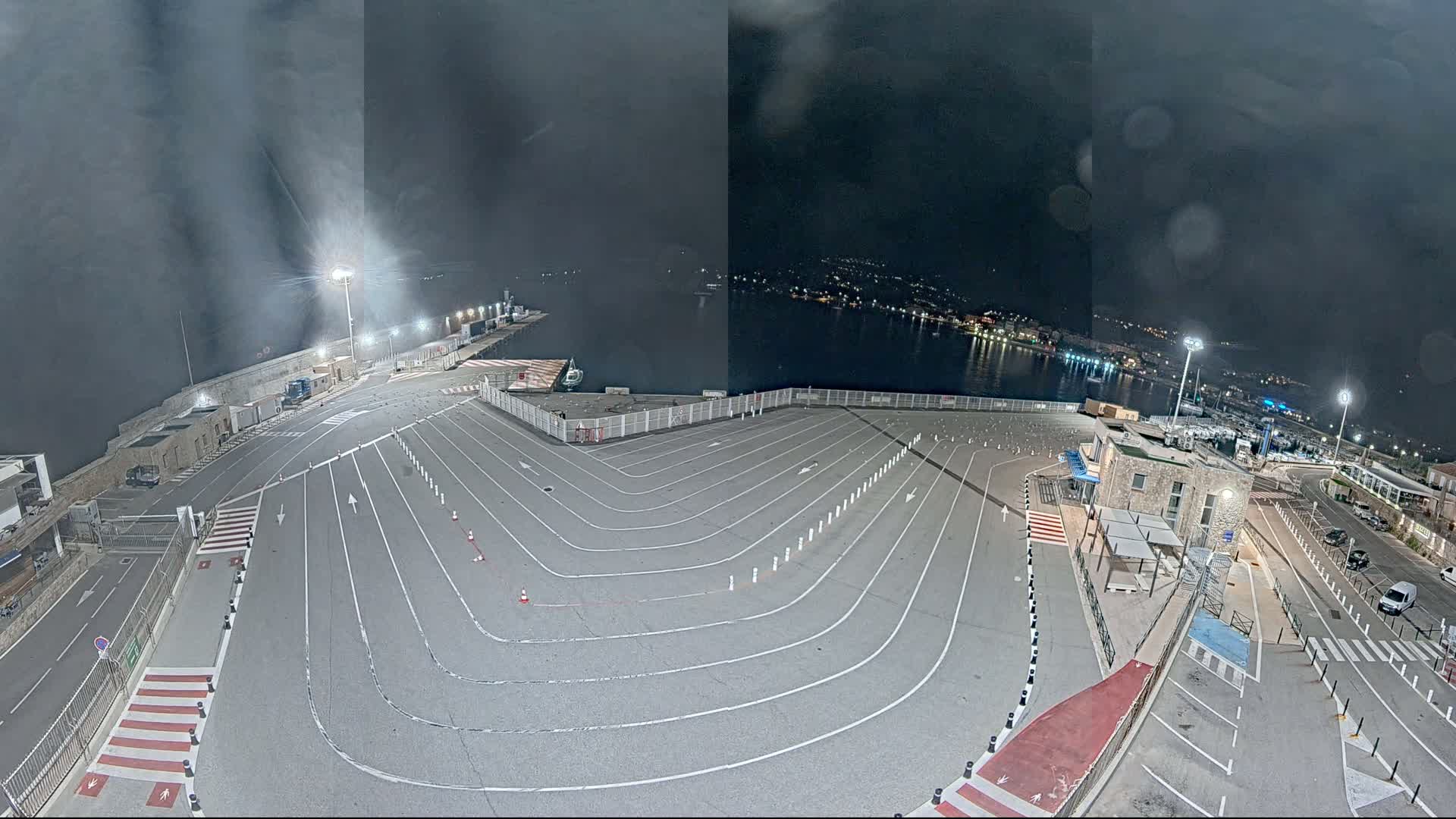 Port de l'Ile Rousse Port Live Cam - Calvi, Haute-Corse, Corse, France