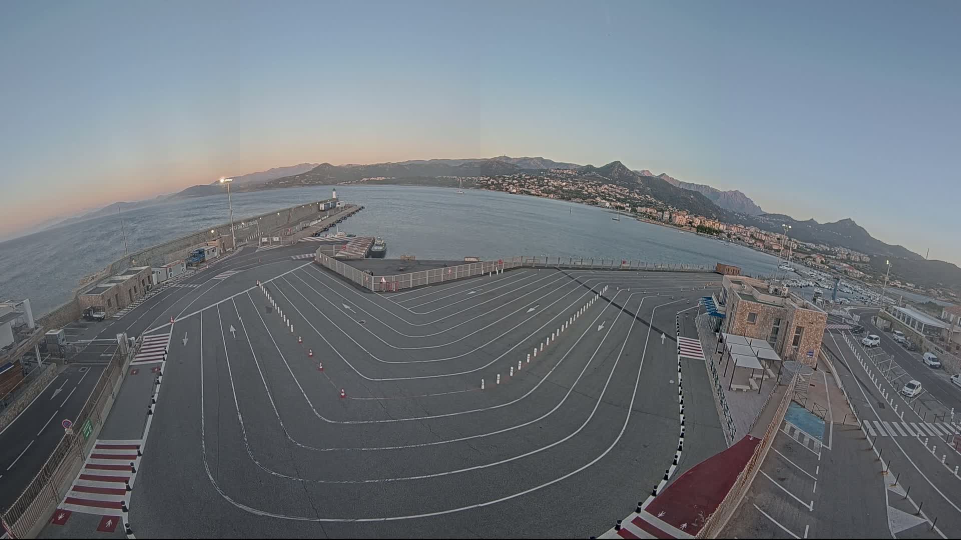 Port de l'Ile Rousse Port Live Cam - Calvi, Haute-Corse, Corse, France