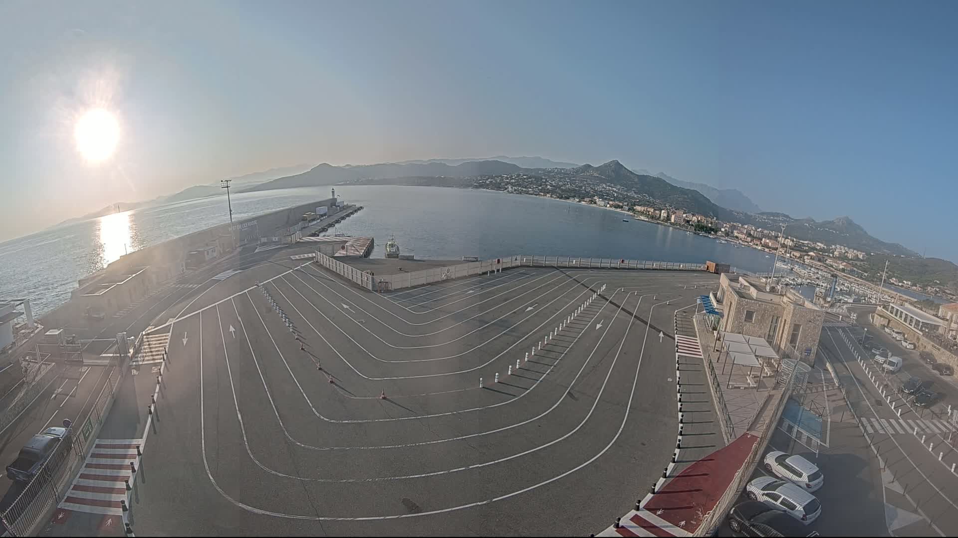 Port de l'Ile Rousse Port Live Cam - Calvi, Haute-Corse, Corse, France