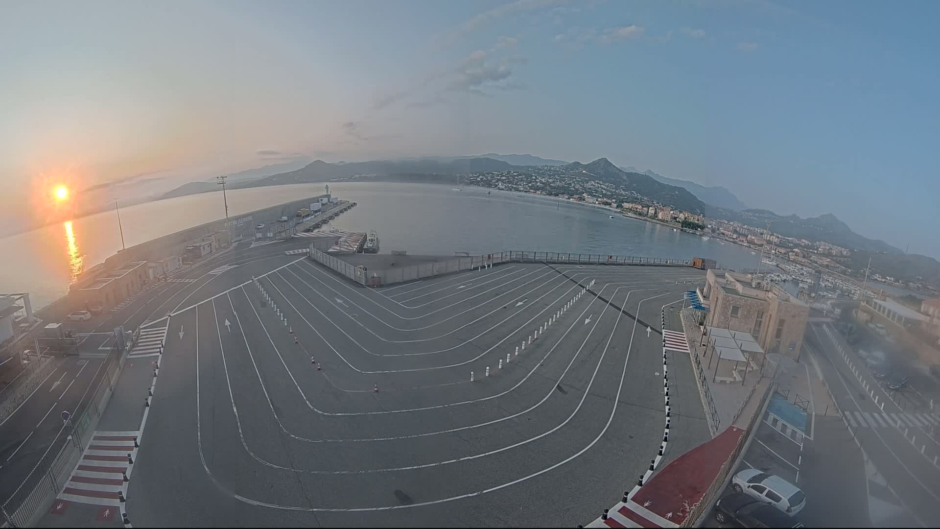 Port de l'Ile Rousse Port Live Cam - Calvi, Haute-Corse, Corse, France