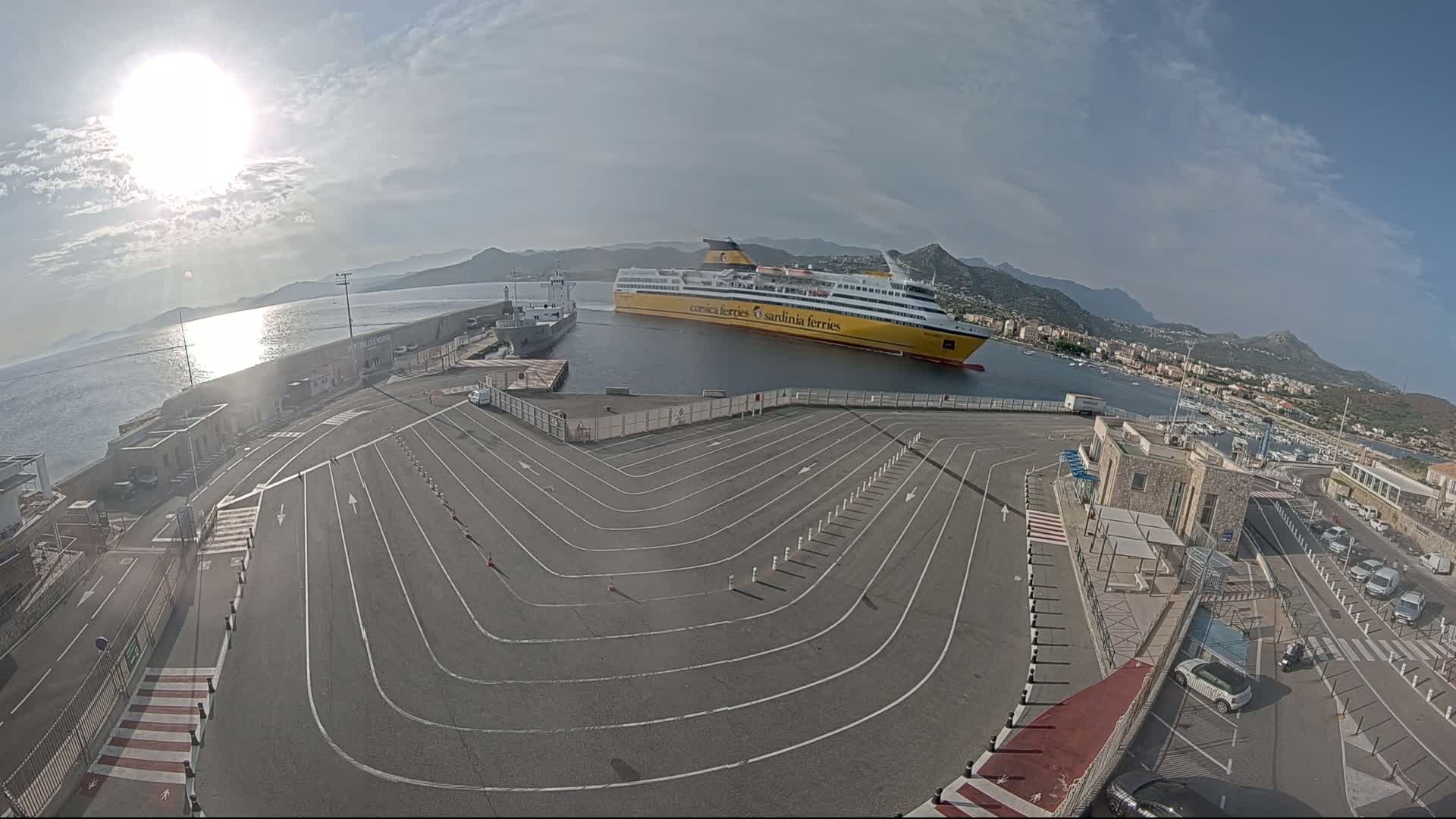 Port de l'Ile Rousse Port Live Cam - Calvi, Haute-Corse, Corse, France