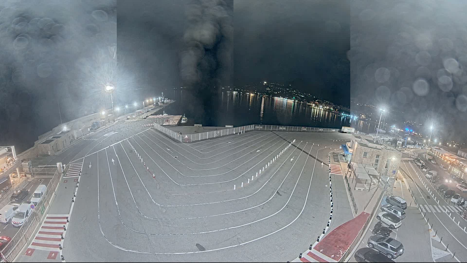 Port de l'Ile Rousse Port Live Cam - Calvi, Haute-Corse, Corse, France