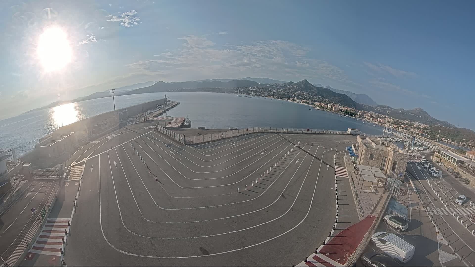 Port de l'Ile Rousse Port Live Cam - Calvi, Haute-Corse, Corse, France