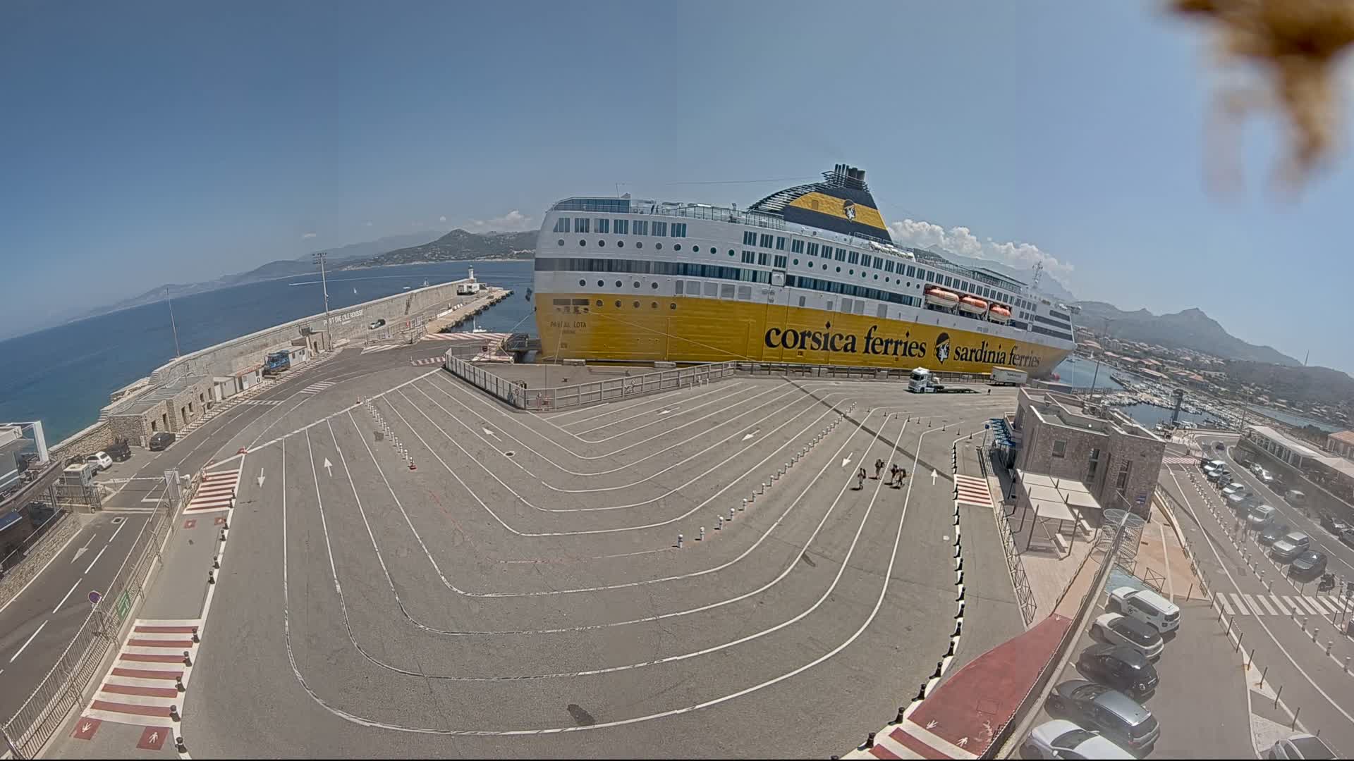 Port de l'Ile Rousse Port Live Cam - Calvi, Haute-Corse, Corse, France