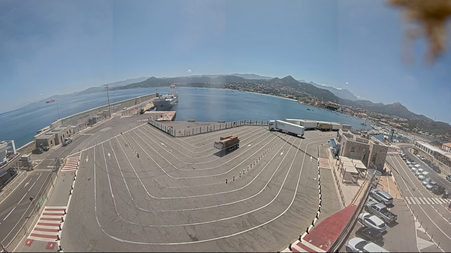 Port de l'Ile Rousse Port Live Cam - Calvi, Haute-Corse, Corse, France
