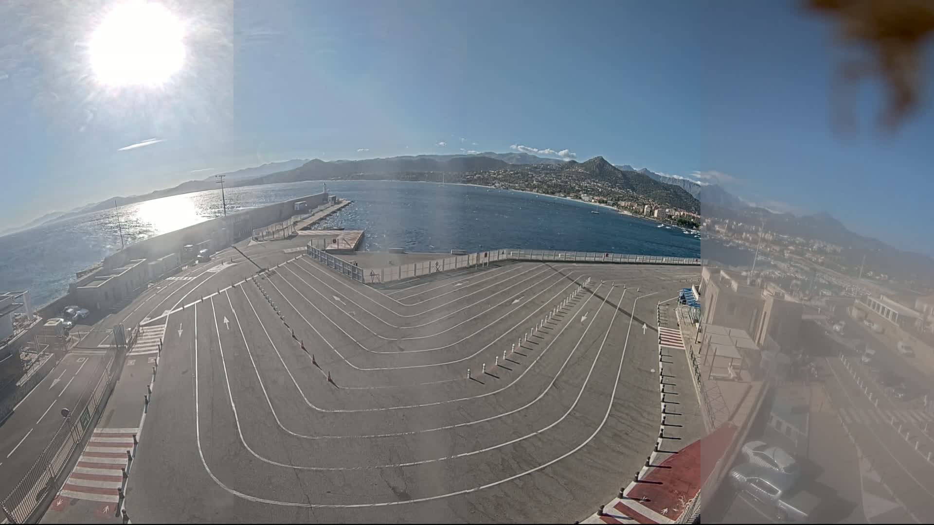 Port de l'Ile Rousse Port Live Cam - Calvi, Haute-Corse, Corse, France