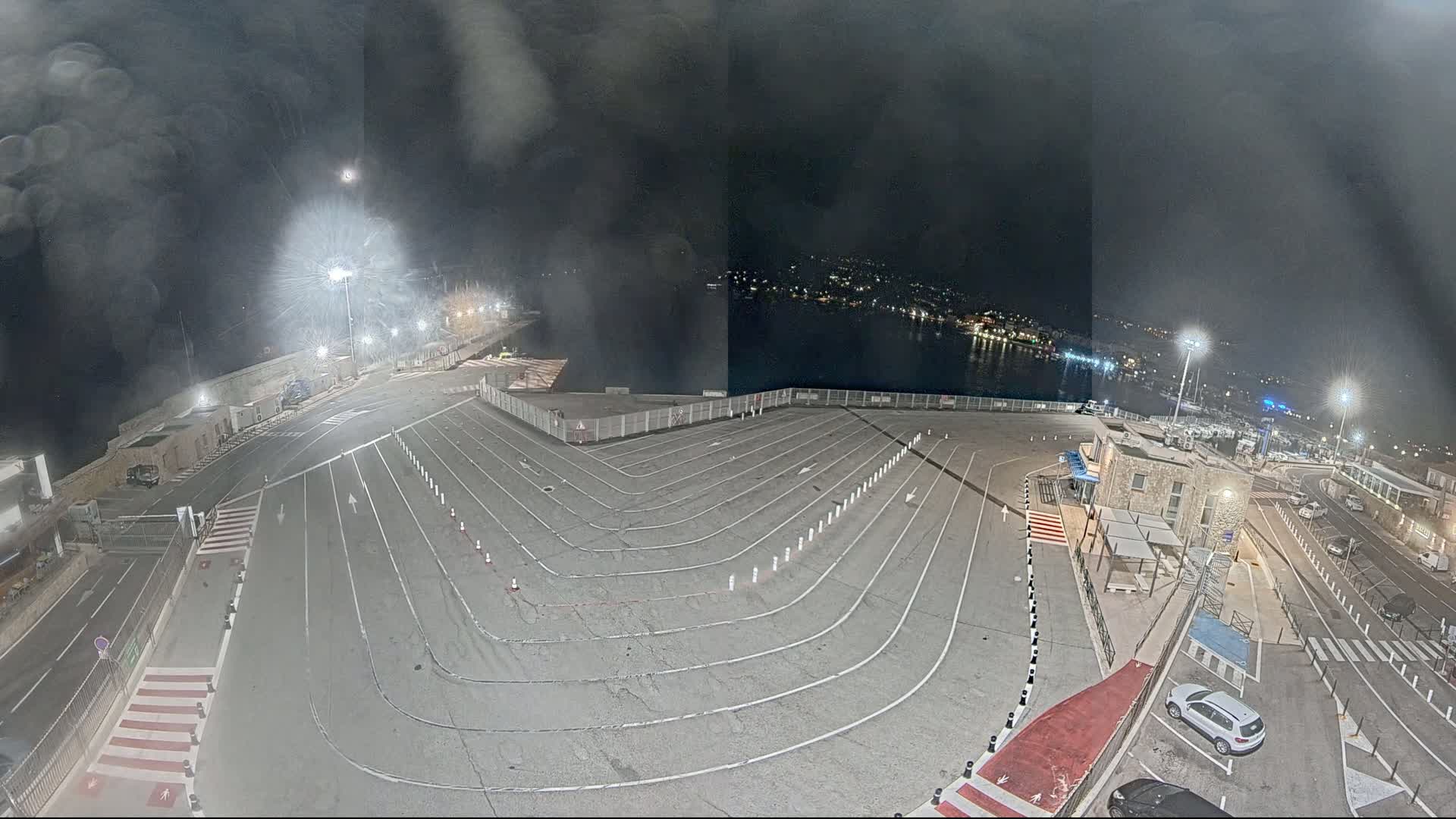Port de l'Ile Rousse Port Live Cam - Calvi, Haute-Corse, Corse, France