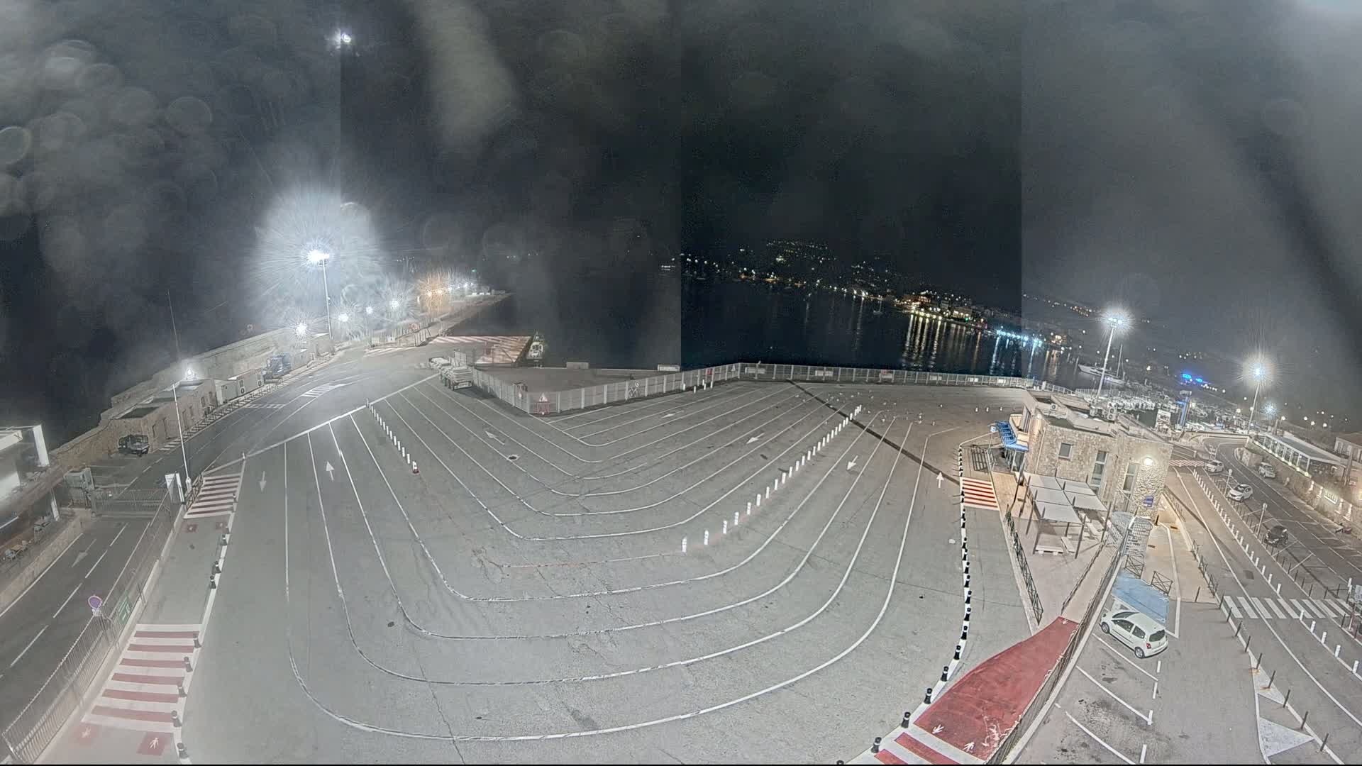 Port de l'Ile Rousse Port Live Cam - Calvi, Haute-Corse, Corse, France