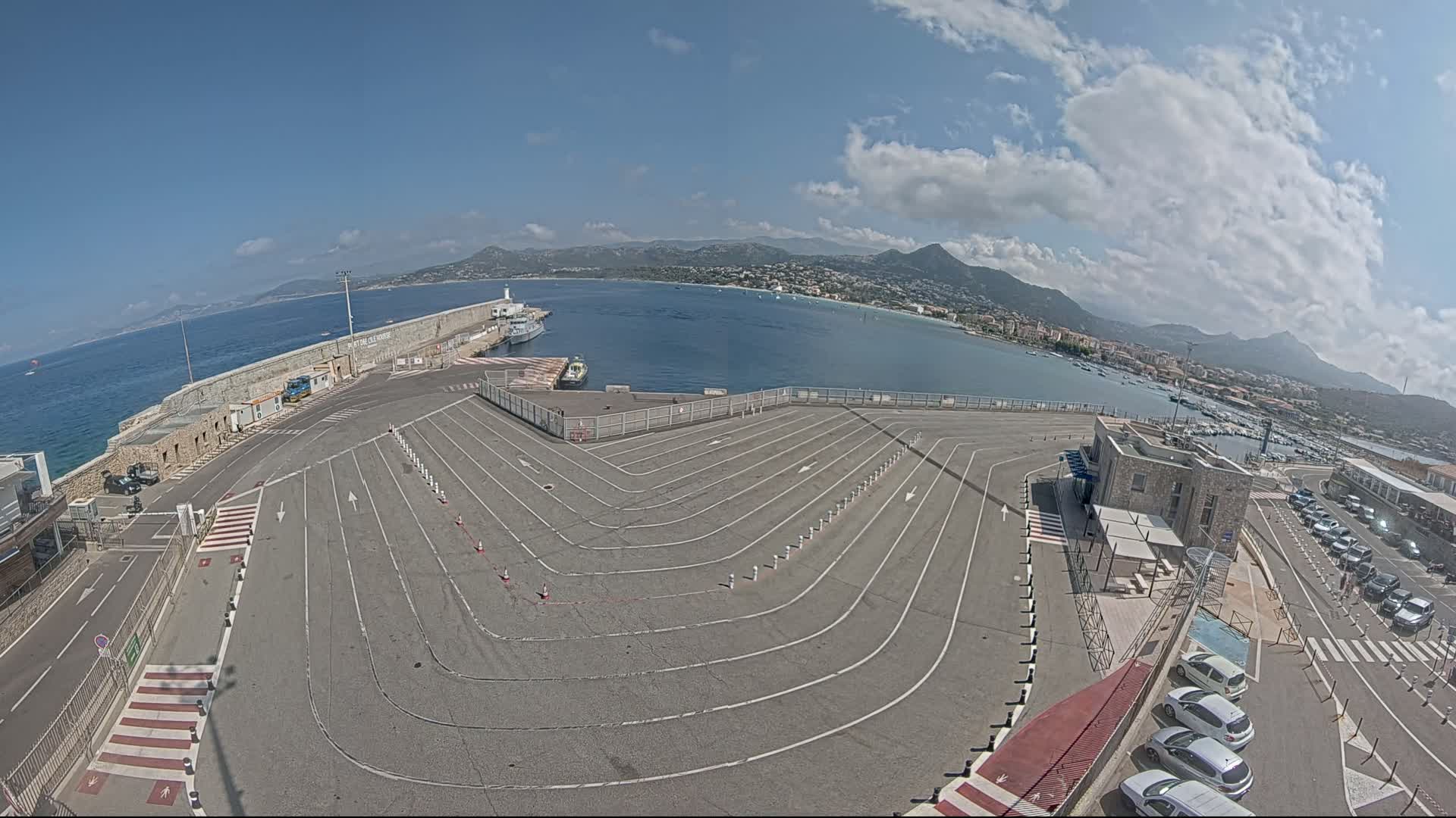 Port de l'Ile Rousse Port Live Cam - Calvi, Haute-Corse, Corse, France