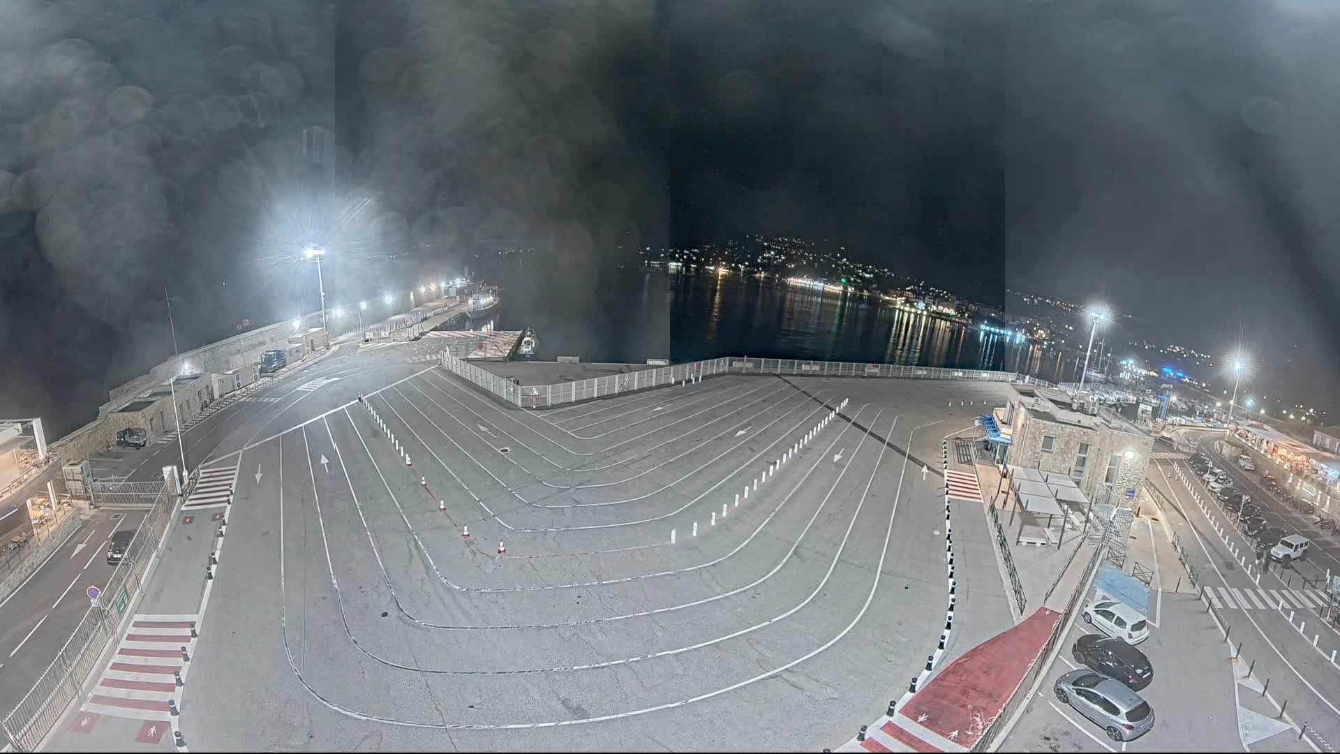 Port de l'Ile Rousse Port Live Cam - Calvi, Haute-Corse, Corse, France