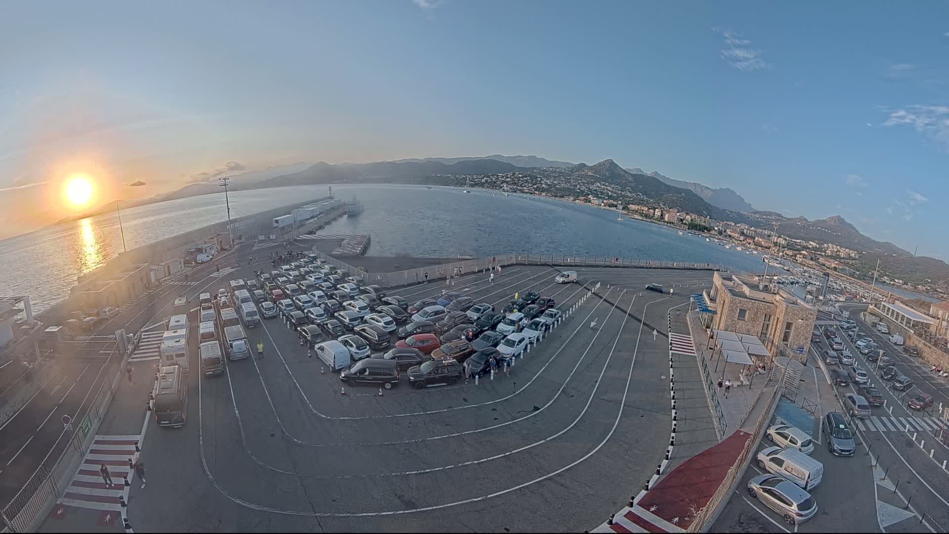 Port de l'Ile Rousse Port Live Cam - Calvi, Haute-Corse, Corse, France
