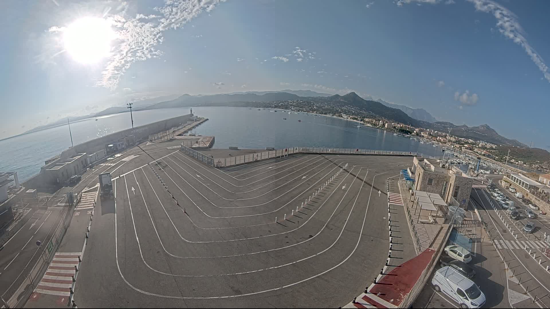 Port de l'Ile Rousse Port Live Cam - Calvi, Haute-Corse, Corse, France