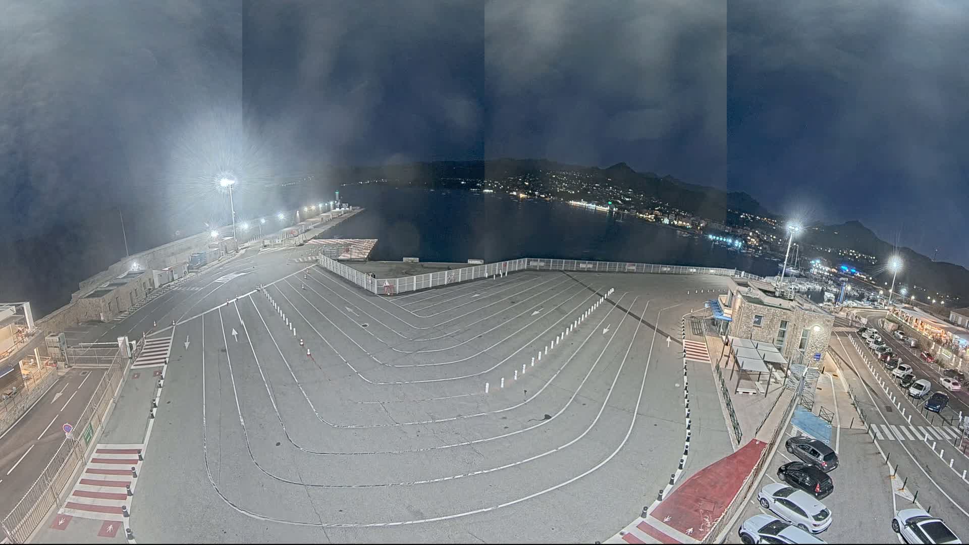 Port de l'Ile Rousse Port Live Cam - Calvi, Haute-Corse, Corse, France