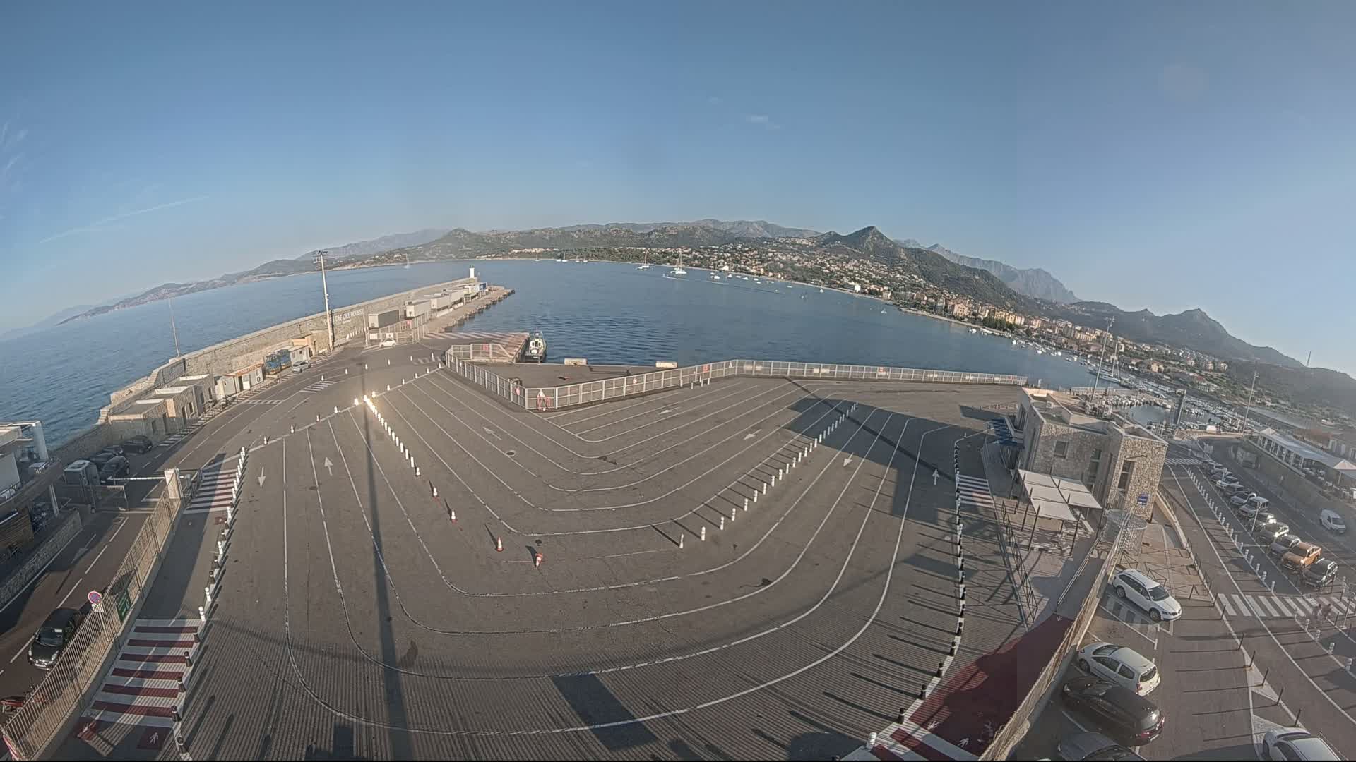 Port de l'Ile Rousse Port Live Cam - Calvi, Haute-Corse, Corse, France