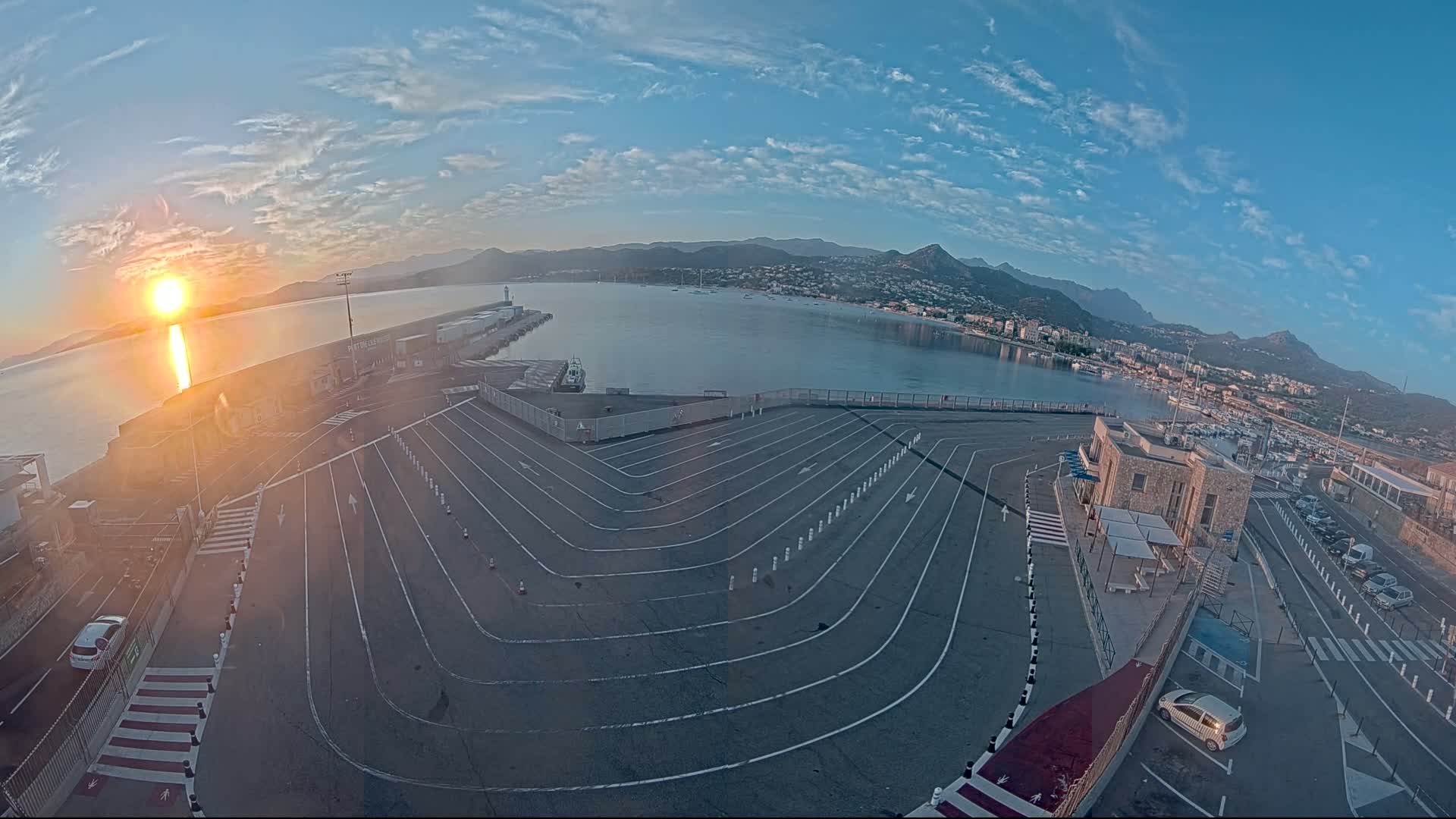 Port de l'Ile Rousse Port Live Cam - Calvi, Haute-Corse, Corse, France