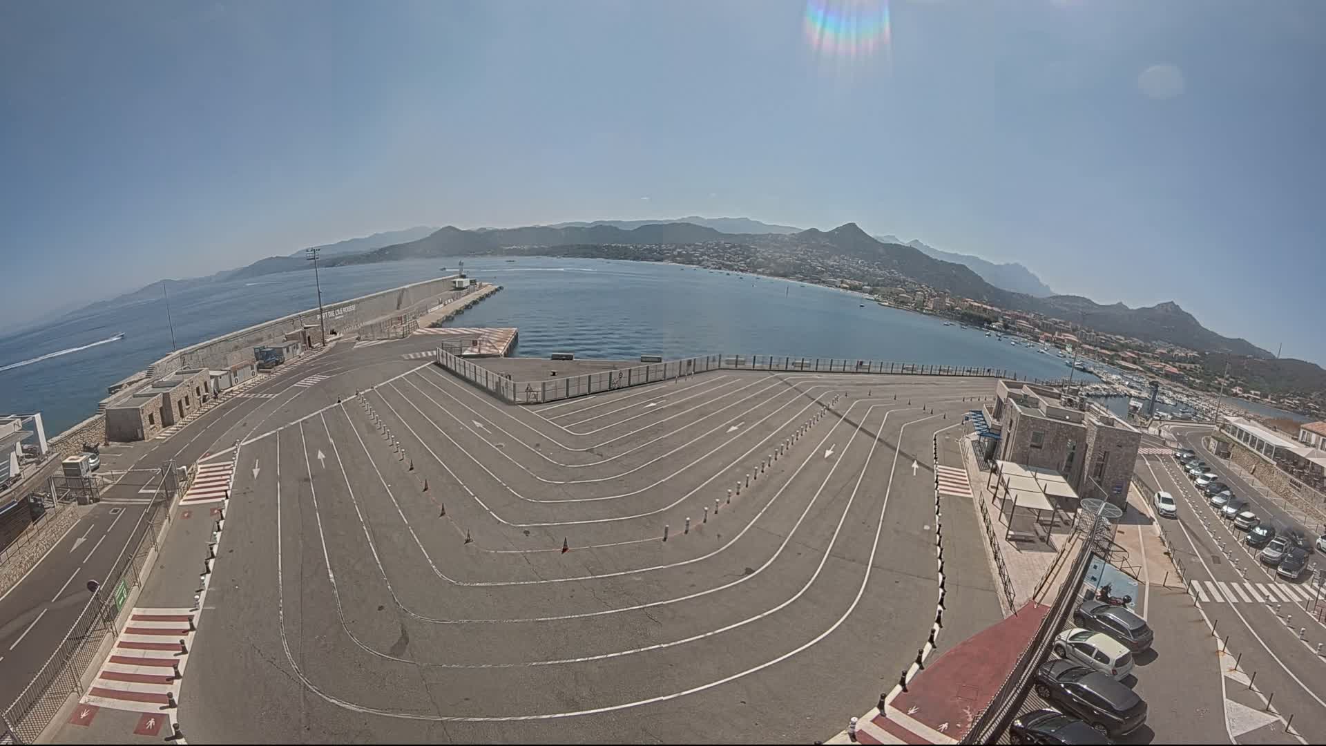 Port de l'Ile Rousse Port Live Cam - Calvi, Haute-Corse, Corse, France
