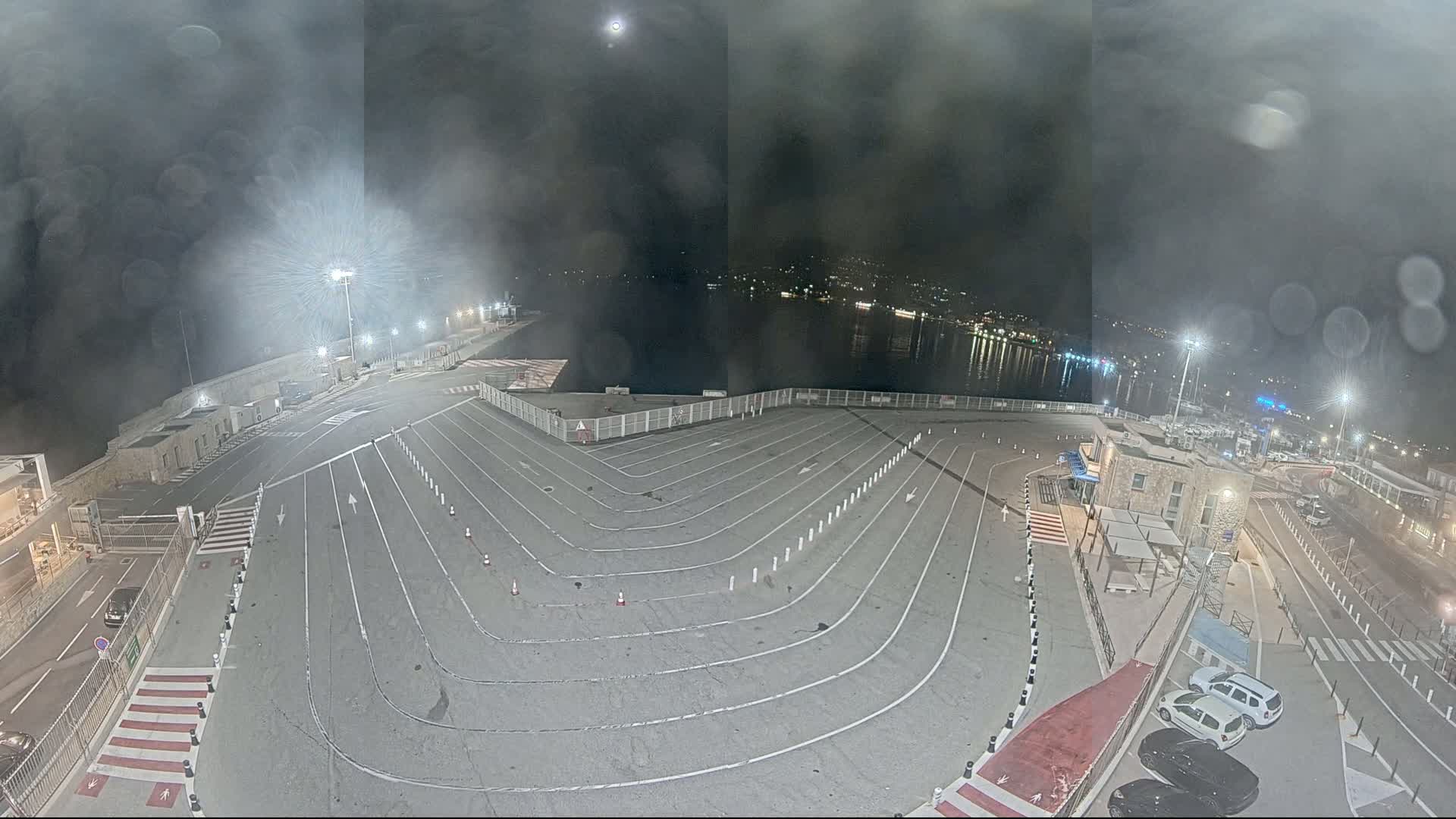 Port de l'Ile Rousse Port Live Cam - Calvi, Haute-Corse, Corse, France