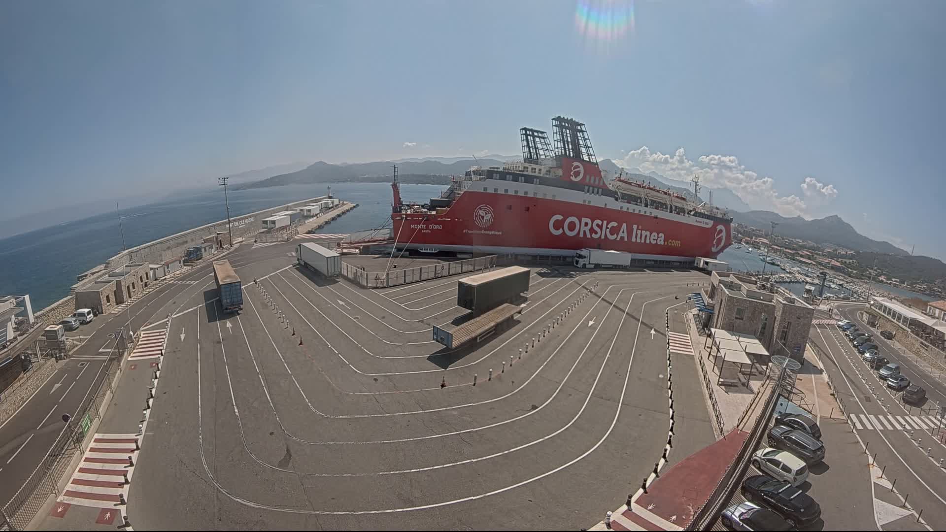 Port de l'Ile Rousse Port Live Cam - Calvi, Haute-Corse, Corse, France