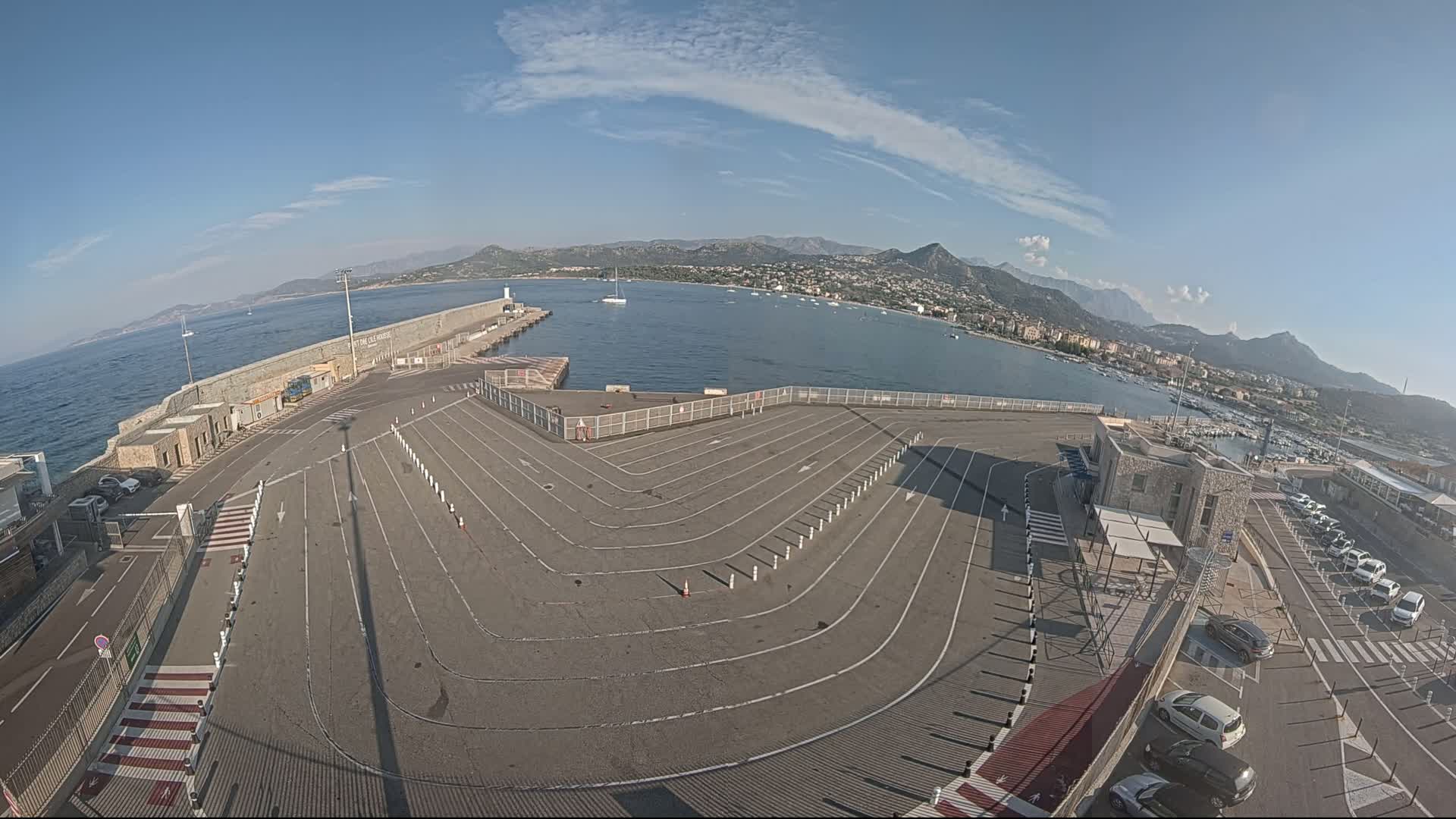 Port de l'Ile Rousse Port Live Cam - Calvi, Haute-Corse, Corse, France
