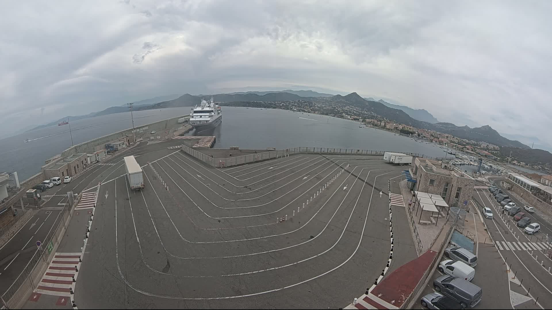 Port de l'Ile Rousse Port Live Cam - Calvi, Haute-Corse, Corse, France