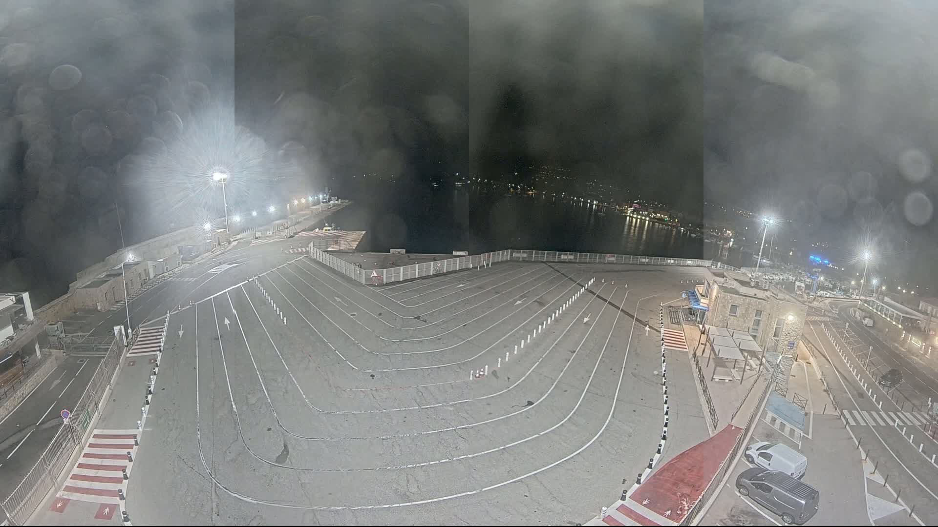 Port de l'Ile Rousse Port Live Cam - Calvi, Haute-Corse, Corse, France