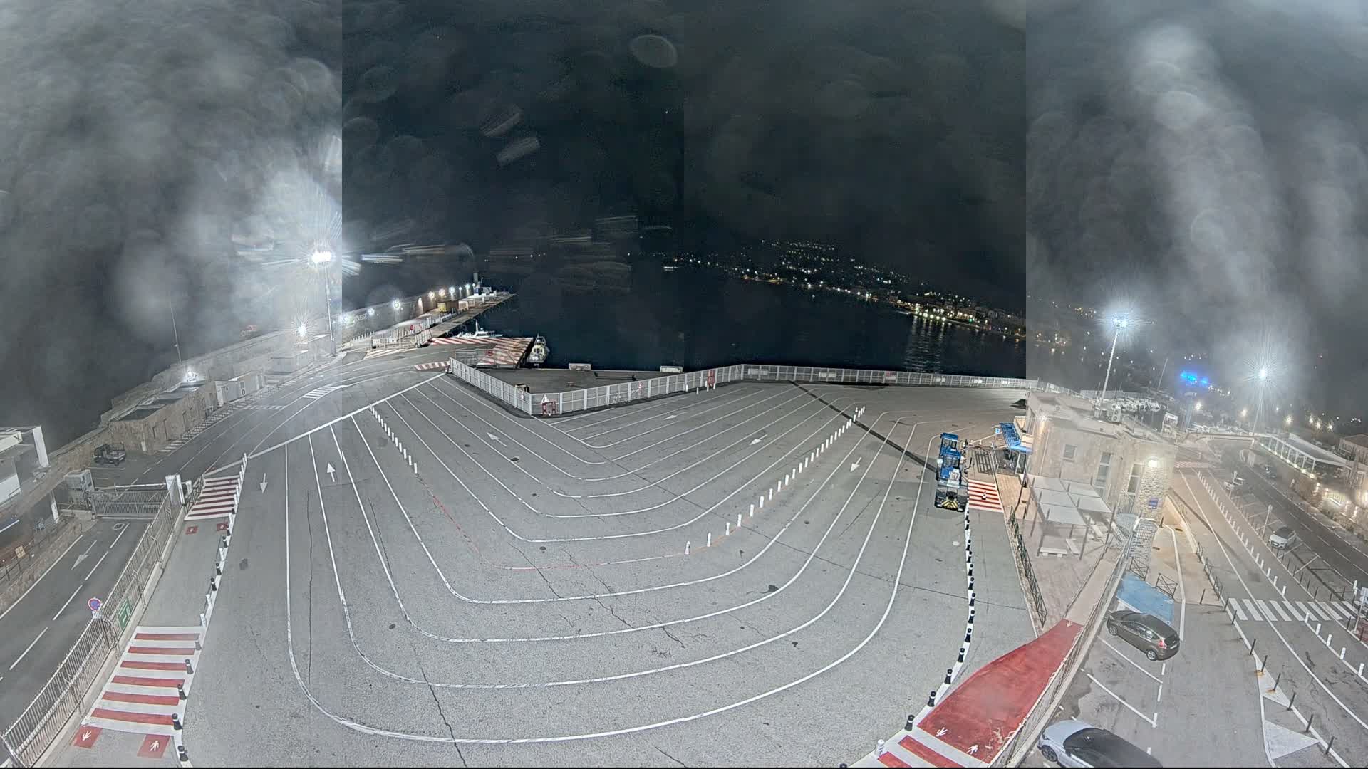 Port de l'Ile Rousse Port Live Cam - Calvi, Haute-Corse, Corse, France