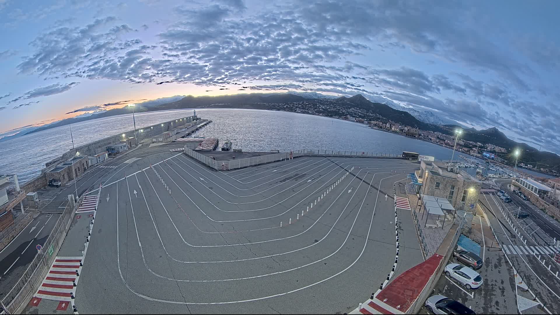 Port de l'Ile Rousse Port Live Cam - Calvi, Haute-Corse, Corse, France