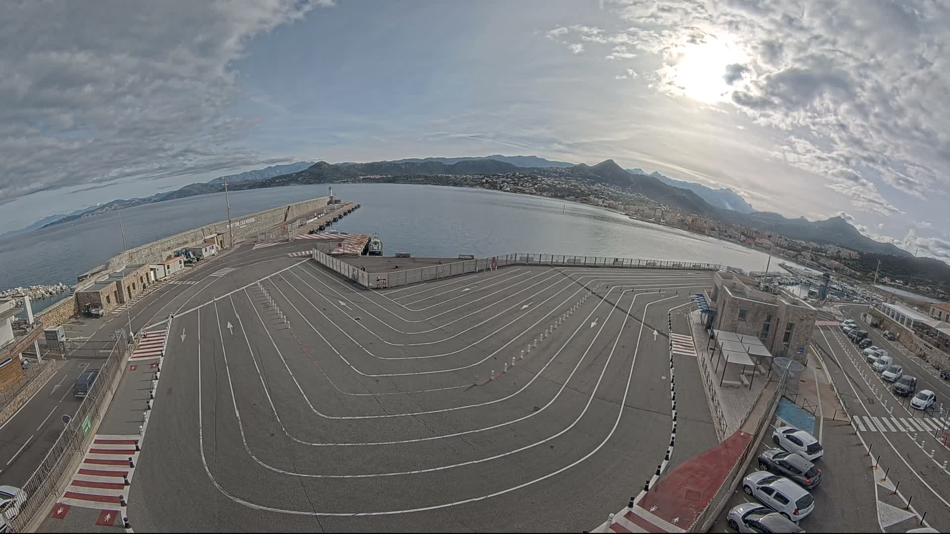 Port de l'Ile Rousse Port Live Cam - Calvi, Haute-Corse, Corse, France