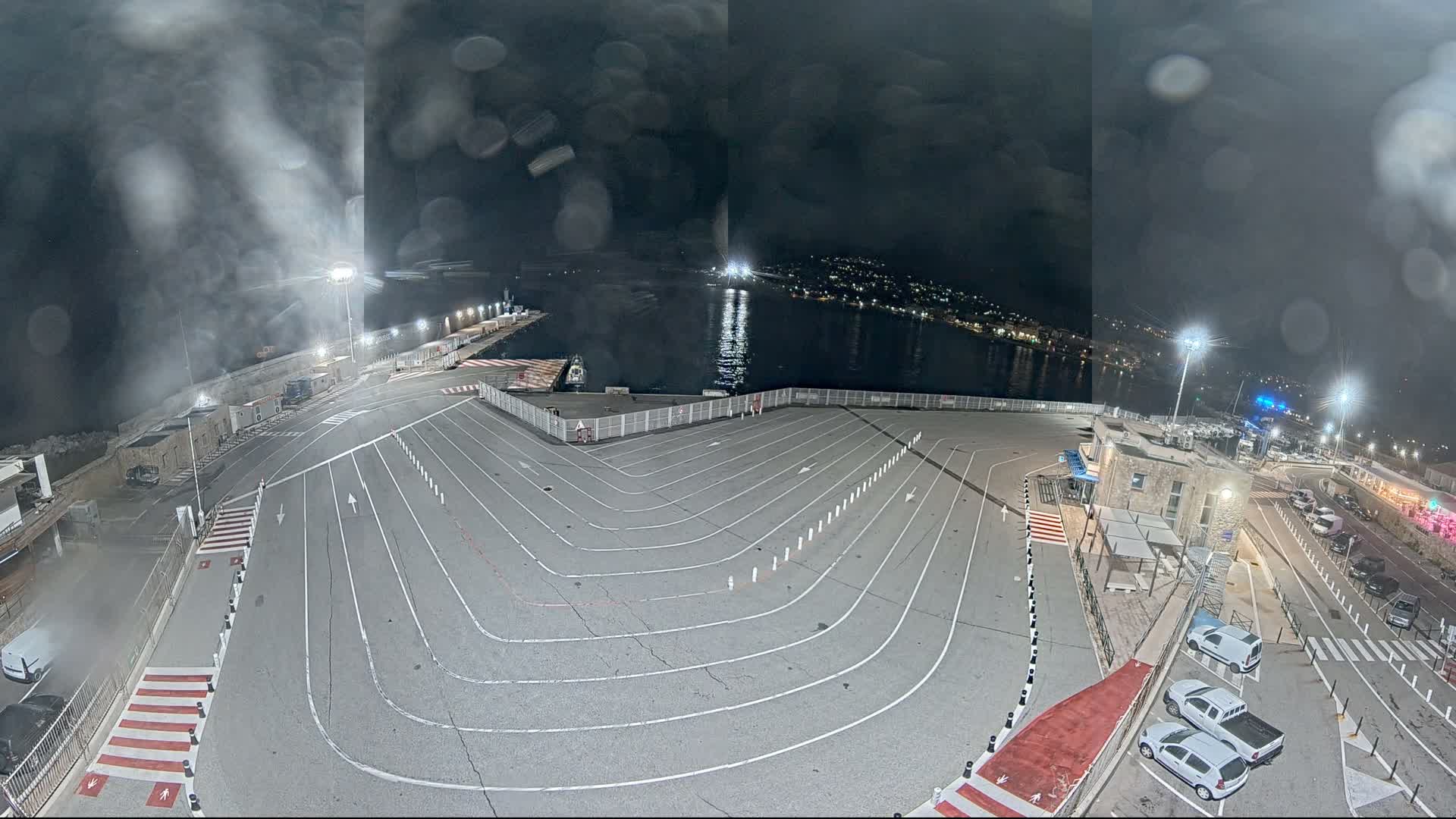 Port de l'Ile Rousse Port Live Cam - Calvi, Haute-Corse, Corse, France