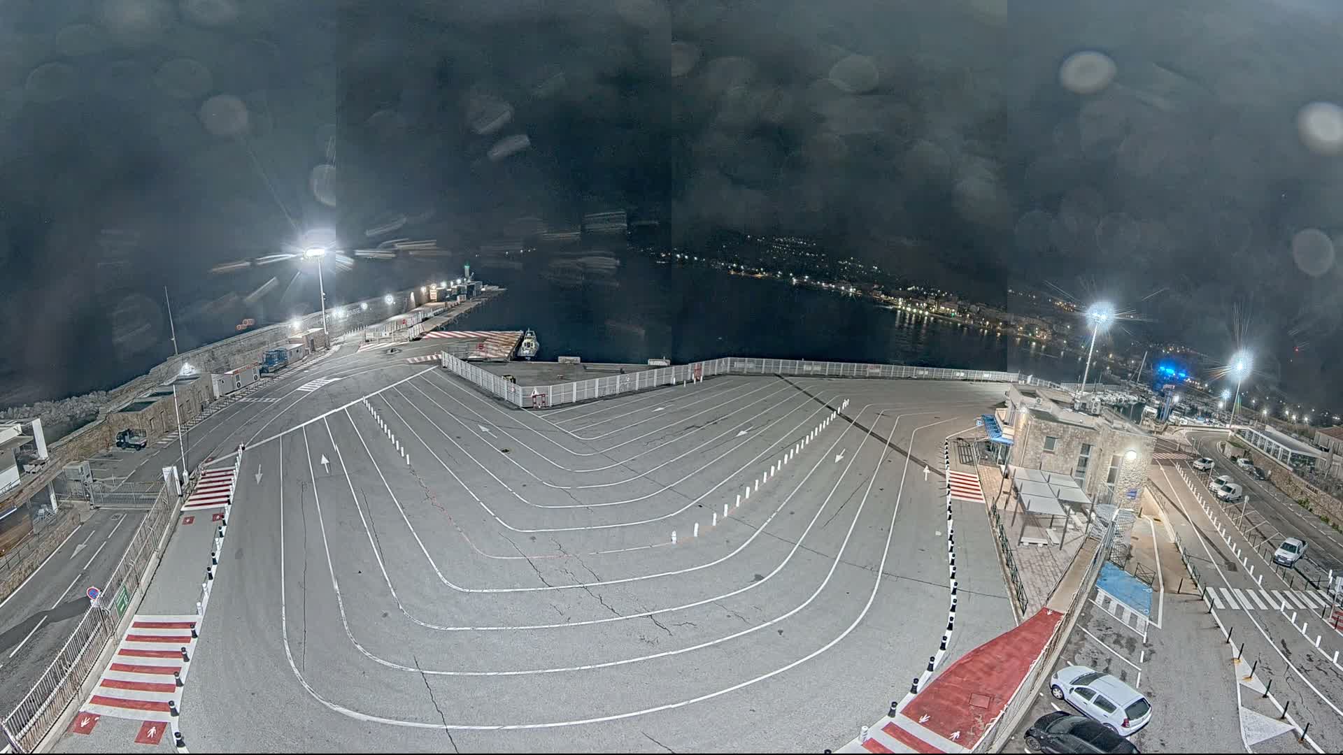 Port de l'Ile Rousse Port Live Cam - Calvi, Haute-Corse, Corse, France