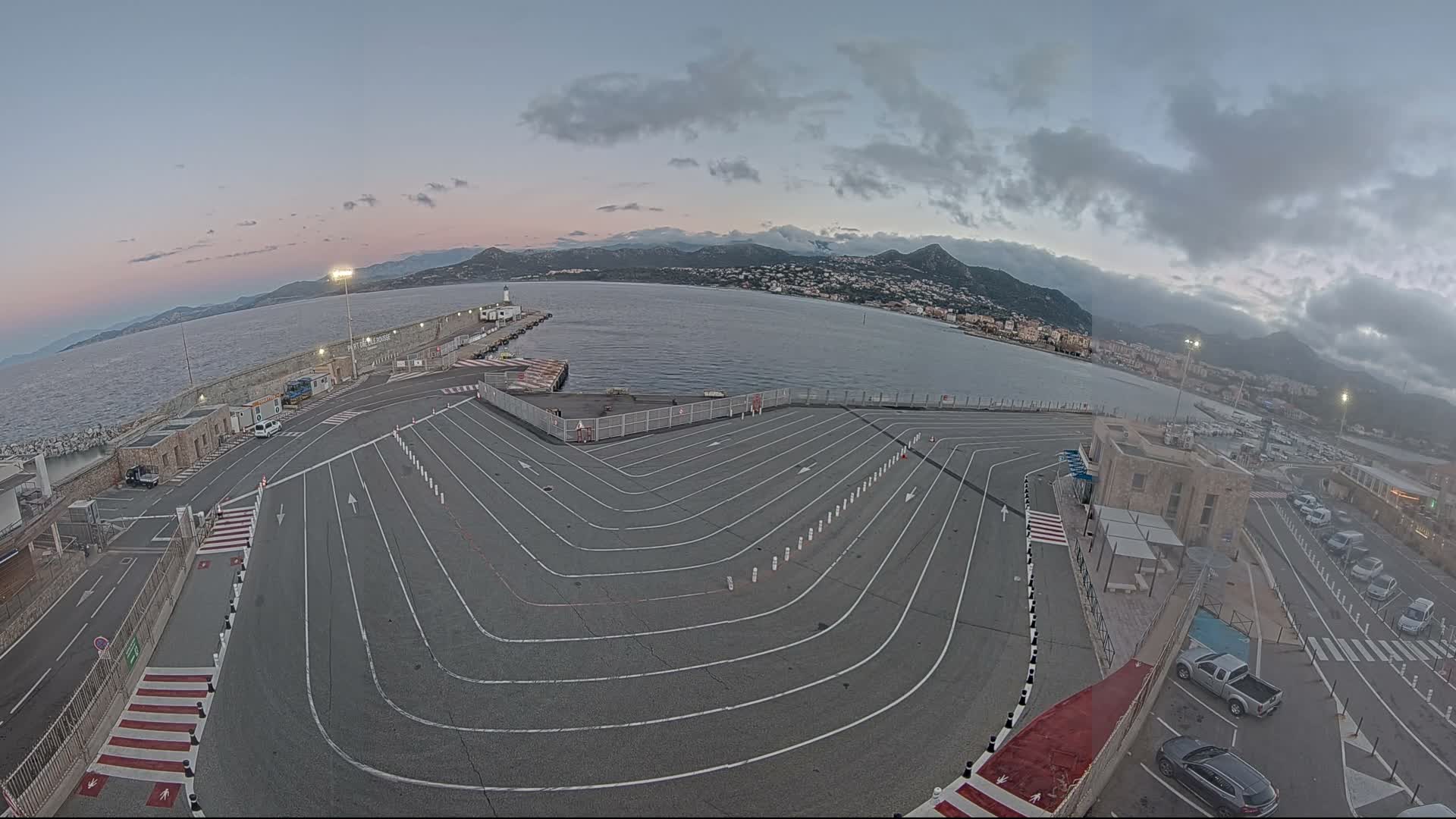 Port de l'Ile Rousse Port Live Cam - Calvi, Haute-Corse, Corse, France