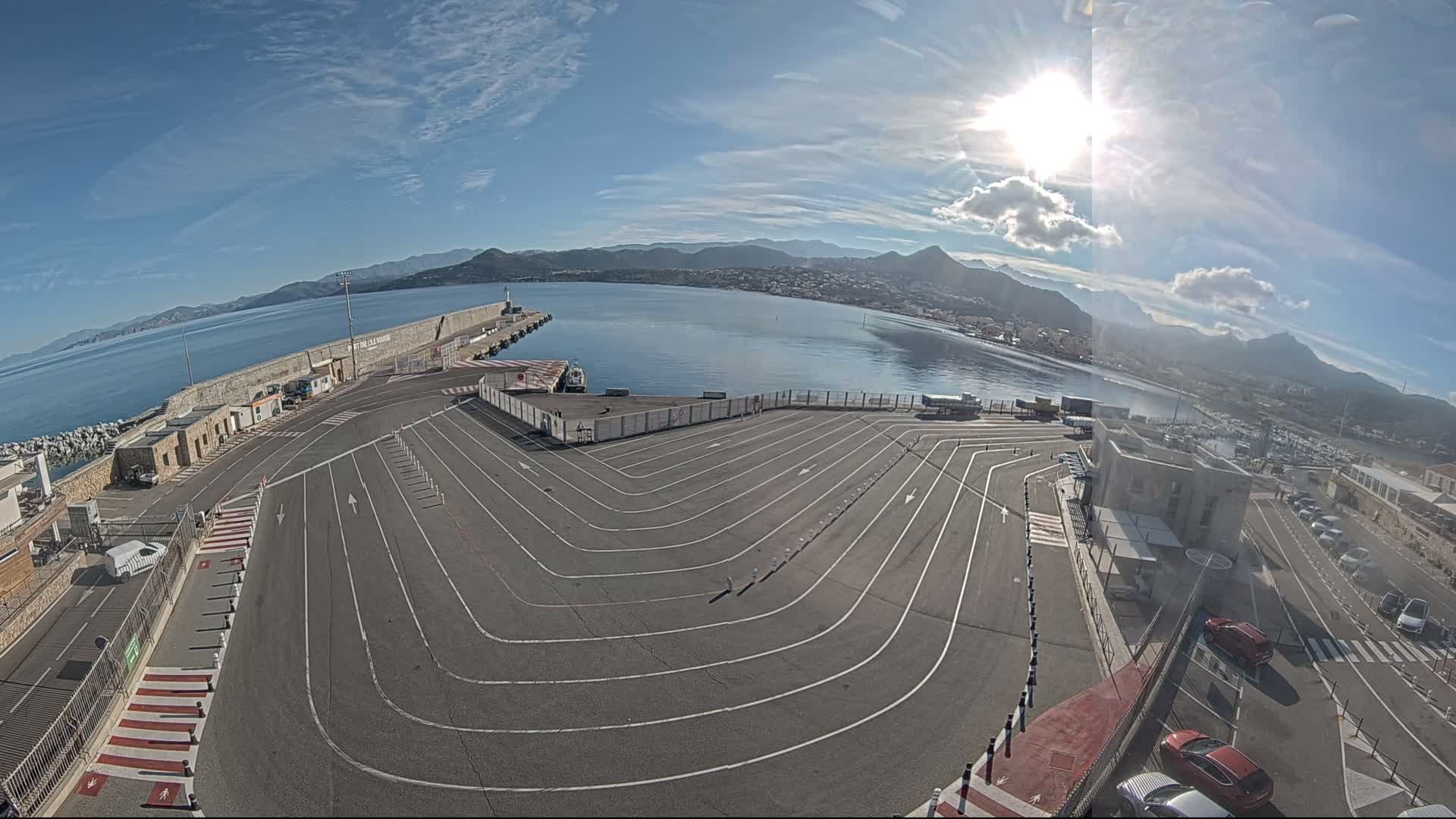 Port de l'Ile Rousse Port Live Cam - Calvi, Haute-Corse, Corse, France