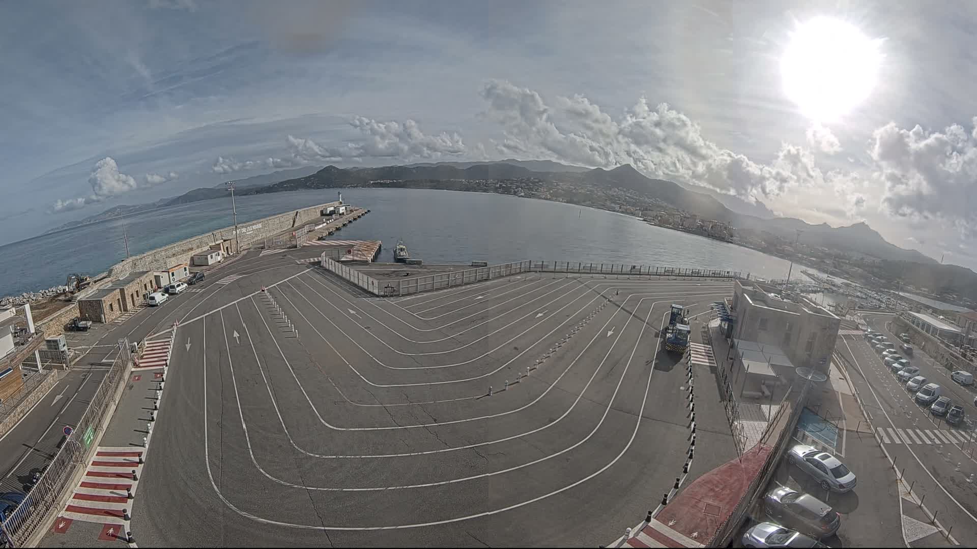 Port de l'Ile Rousse Port Live Cam - Calvi, Haute-Corse, Corse, France