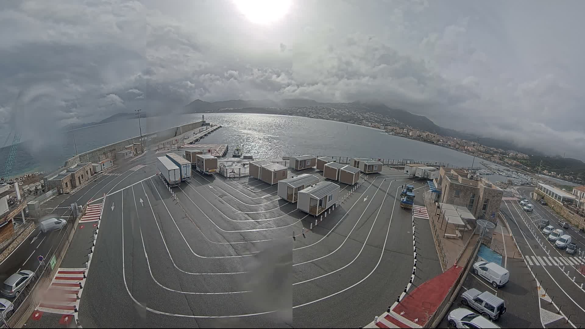 Port de l'Ile Rousse Port Live Cam - Calvi, Haute-Corse, Corse, France