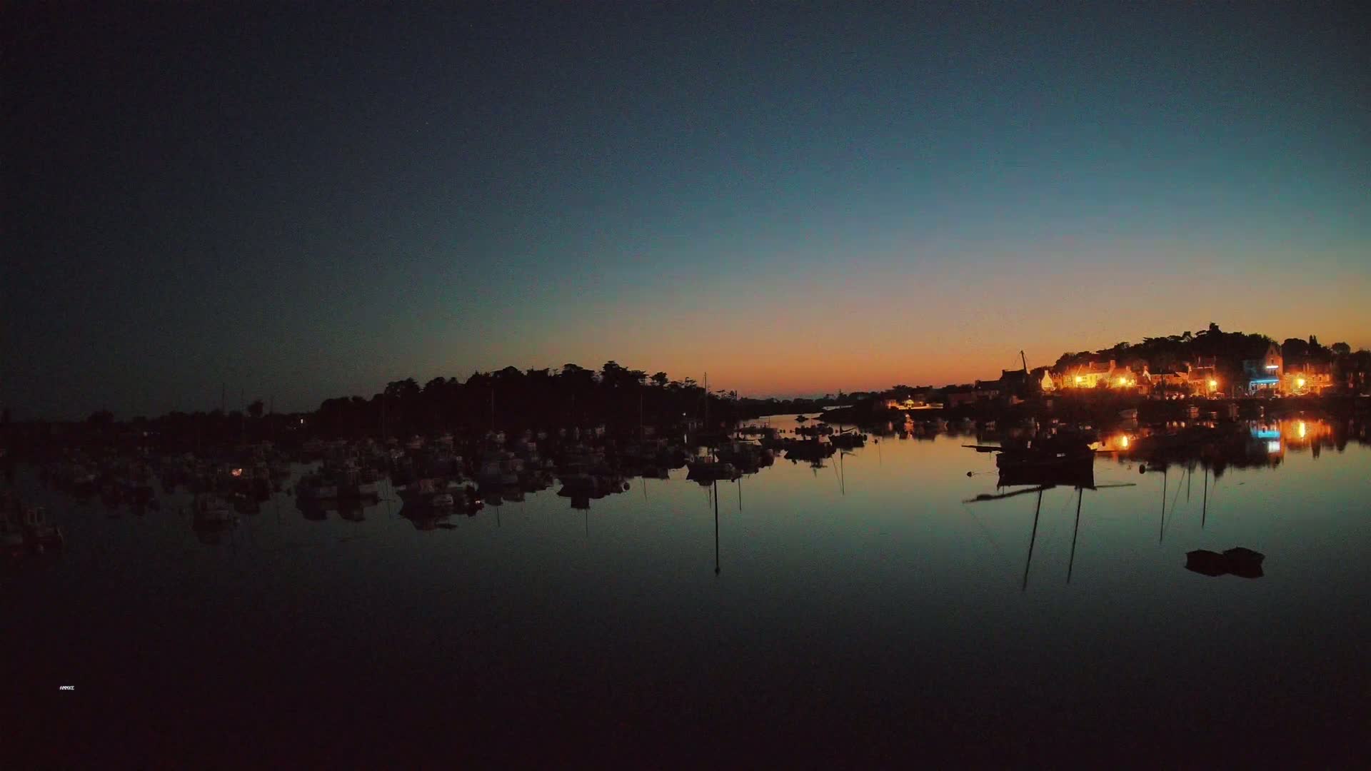 Port de Ploumanac'h Saint Perros-Guirec City View  Live Cam - Lannion, Cotes-d'Armor, Bretagne, France