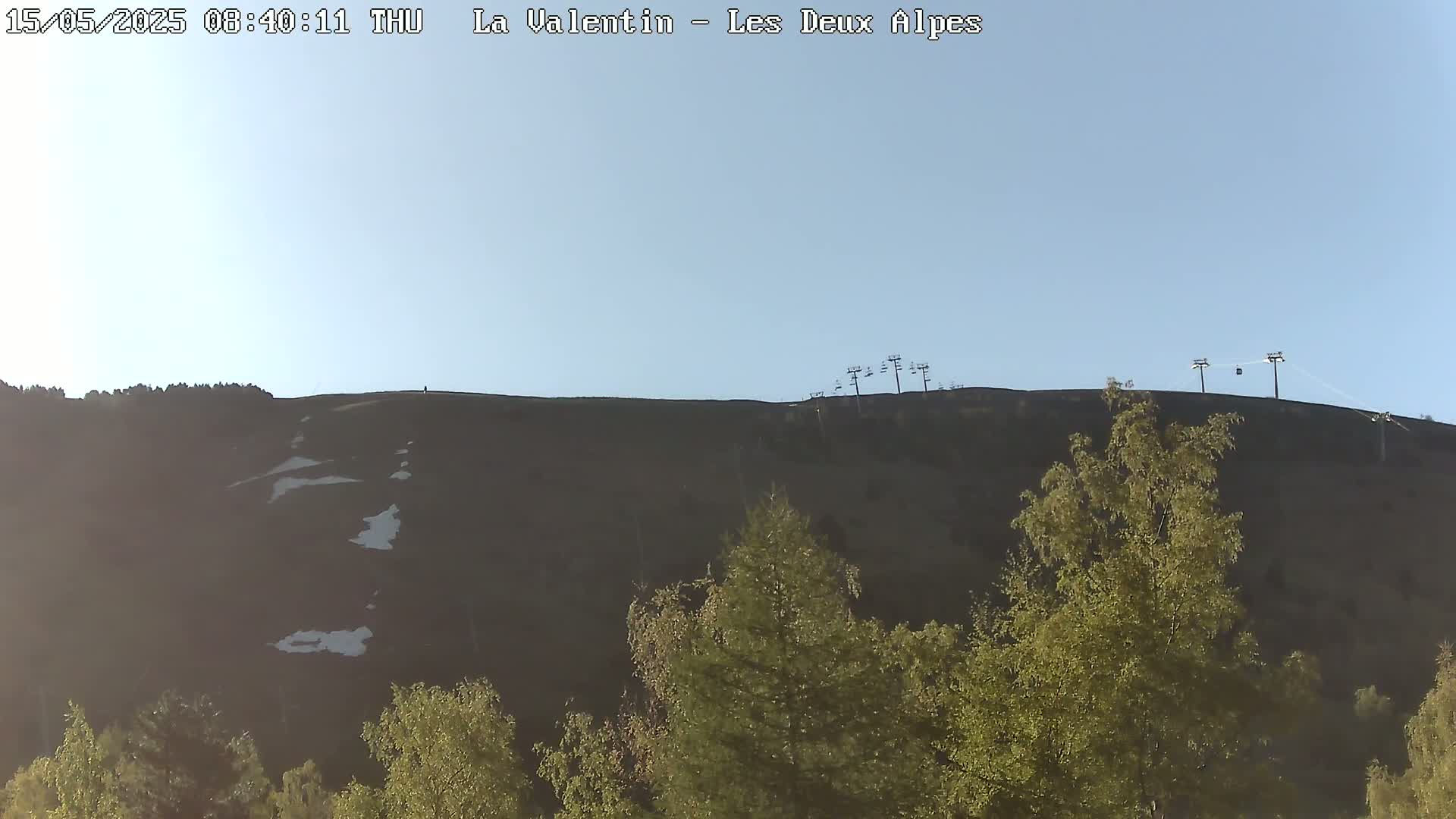 French Alps, Les deux Alpes Ski Slopes Live Cam - Grenoble, Isere, Auvergne-Rhone-Alpes, France