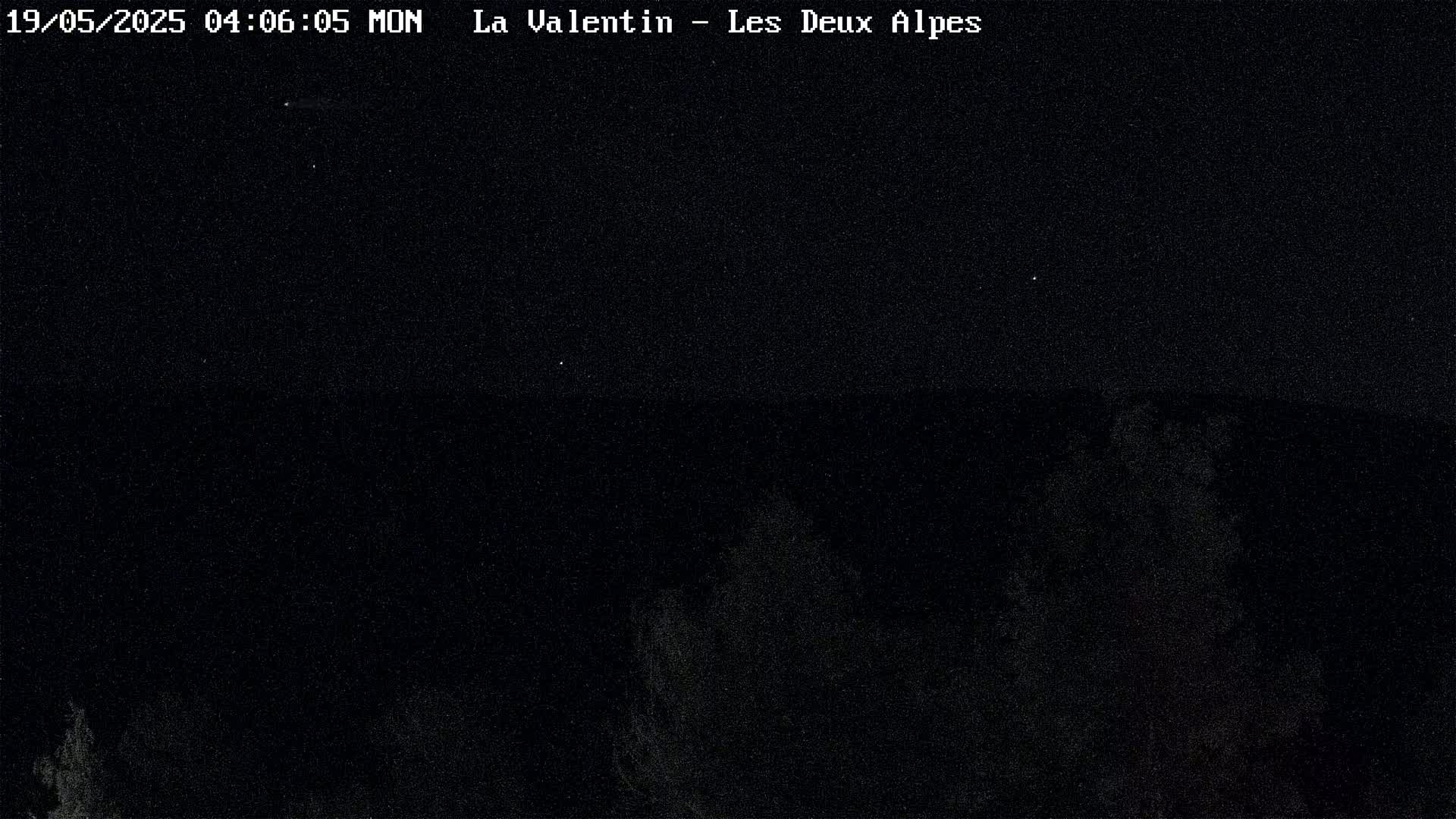 French Alps, Les deux Alpes Ski Slopes Live Cam - Grenoble, Isere, Auvergne-Rhone-Alpes, France