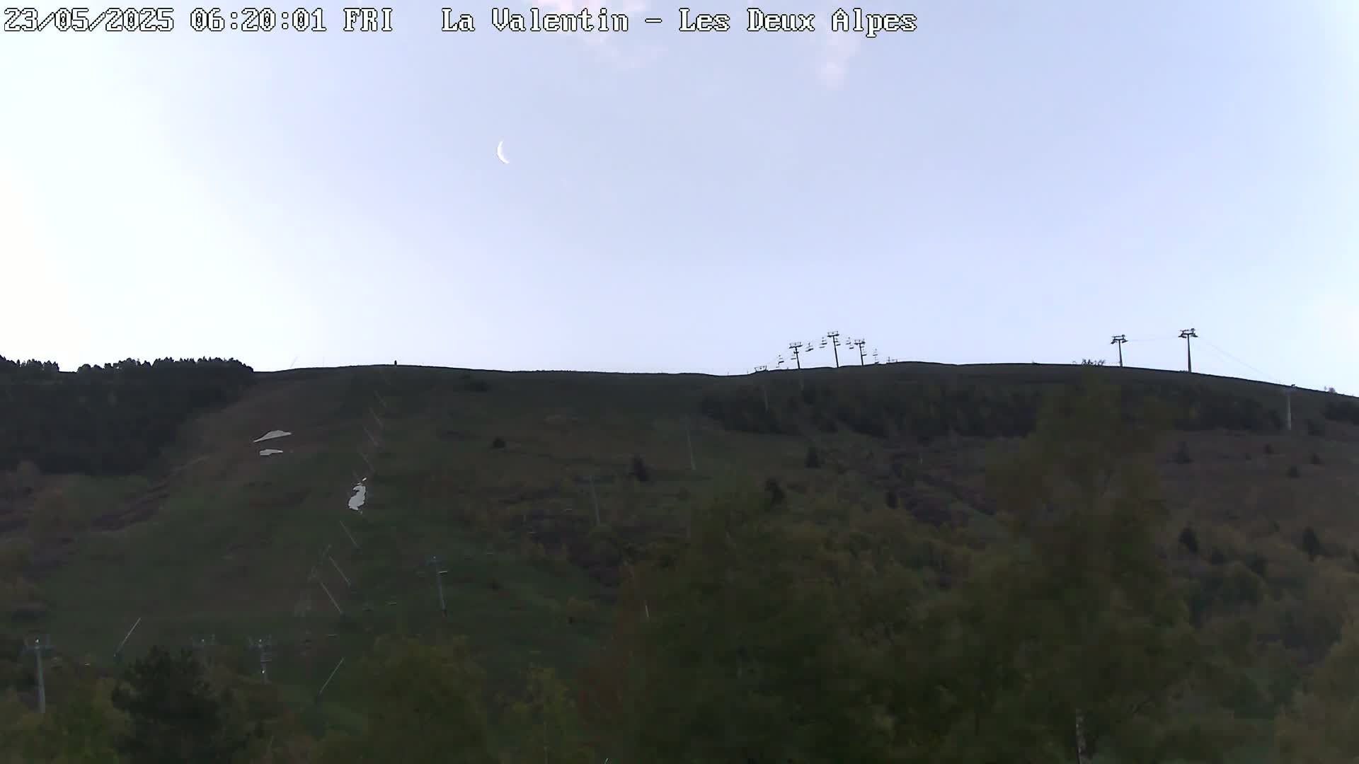 French Alps, Les deux Alpes Ski Slopes Live Cam - Grenoble, Isere, Auvergne-Rhone-Alpes, France