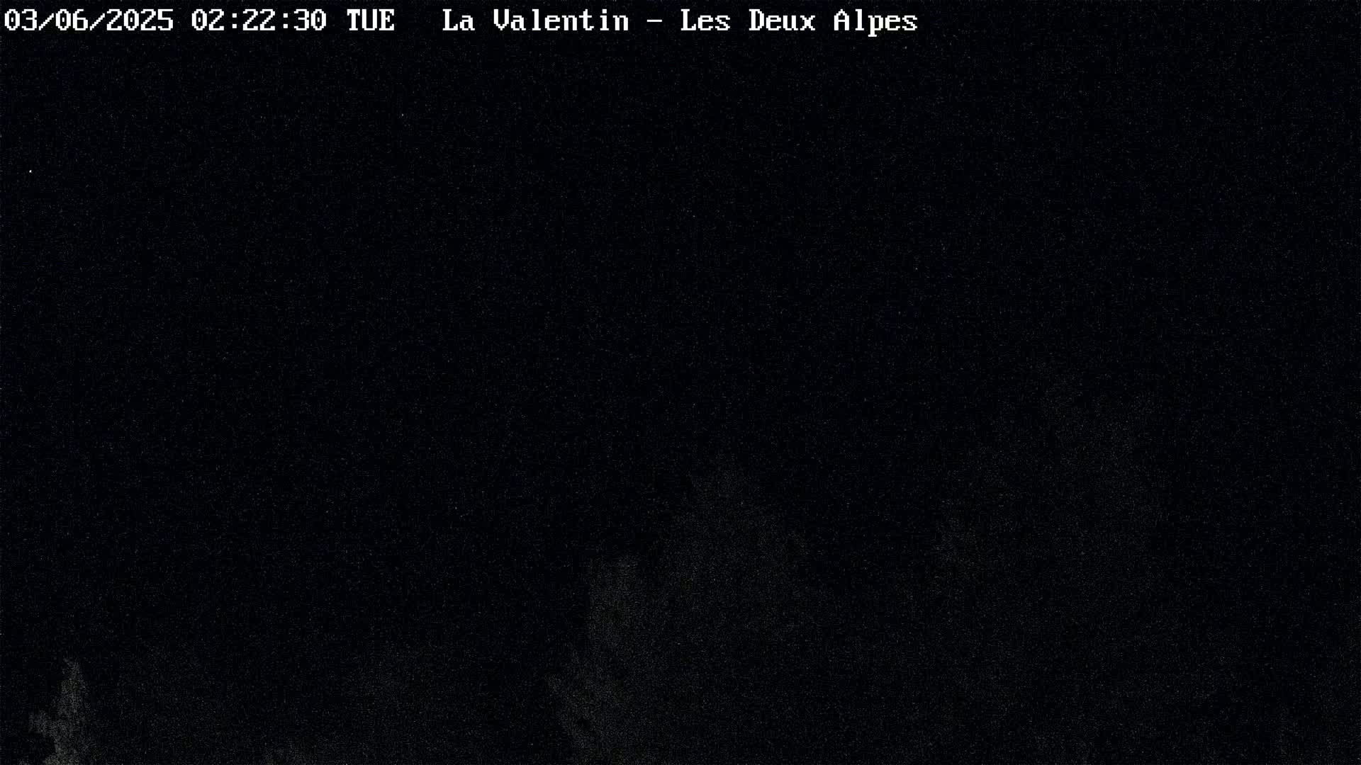 French Alps, Les deux Alpes Ski Slopes Live Cam - Grenoble, Isere, Auvergne-Rhone-Alpes, France